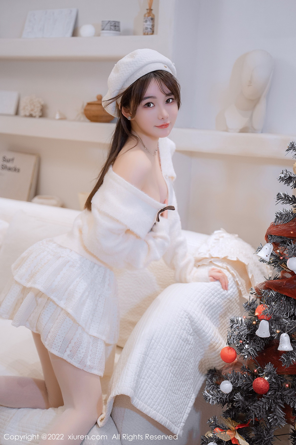 xgyw.top_XiuRen第6025期_模特婠婠么性感白色毛线上衣配白短裙秀曼妙身姿完美诱惑写真68P