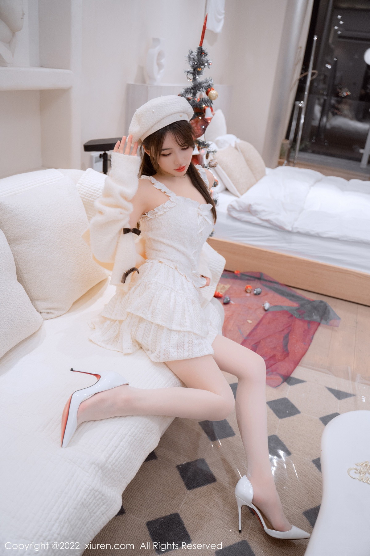 xgyw.top_XiuRen第6025期_模特婠婠么性感白色毛线上衣配白短裙秀曼妙身姿完美诱惑写真68P