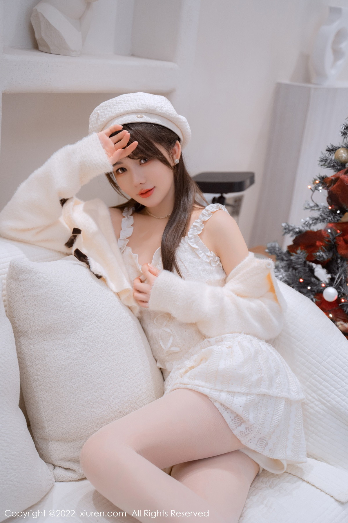 xgyw.top_XiuRen第6025期_模特婠婠么性感白色毛线上衣配白短裙秀曼妙身姿完美诱惑写真68P