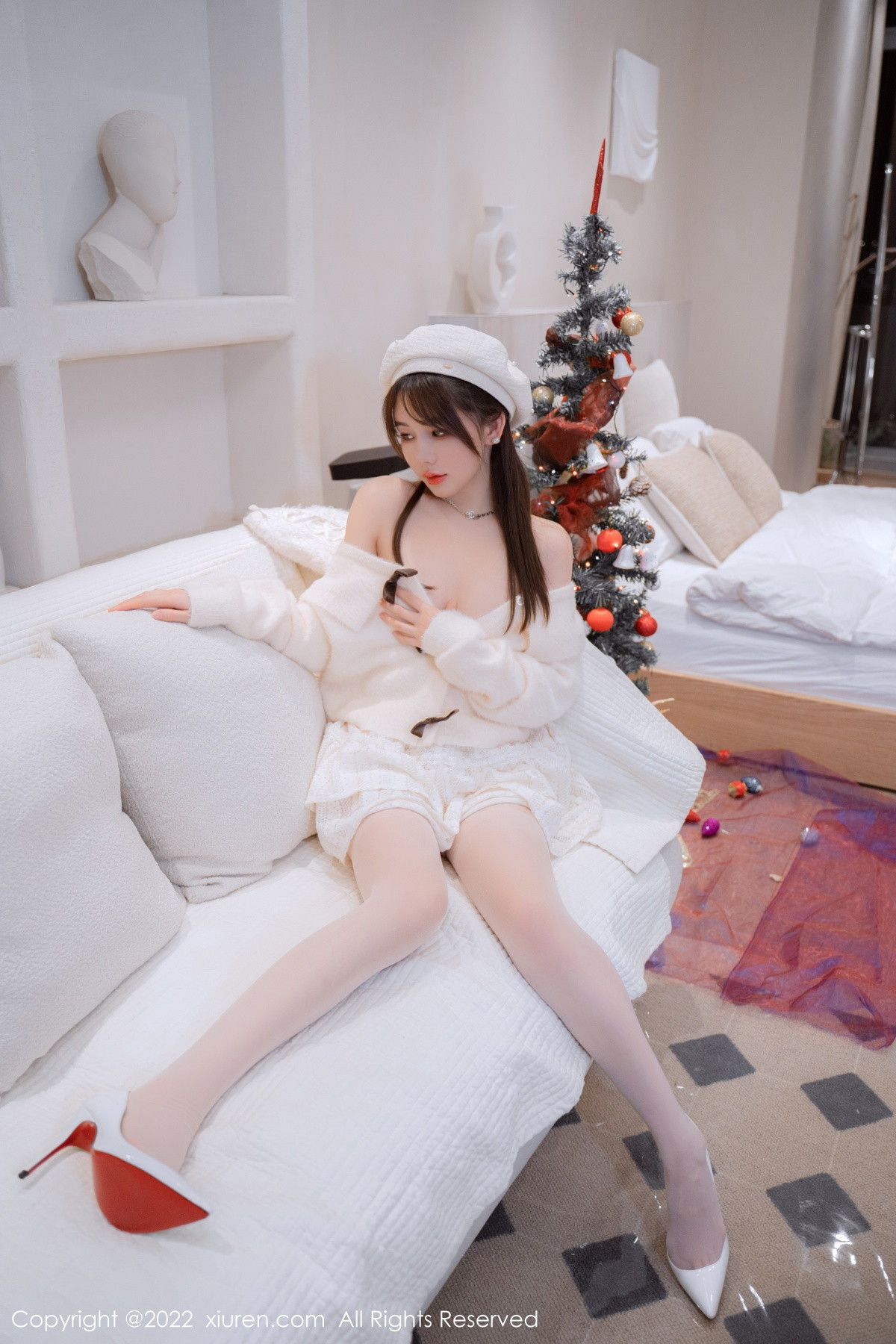 xgyw.top_XiuRen第6025期_模特婠婠么性感白色毛线上衣配白短裙秀曼妙身姿完美诱惑写真68P