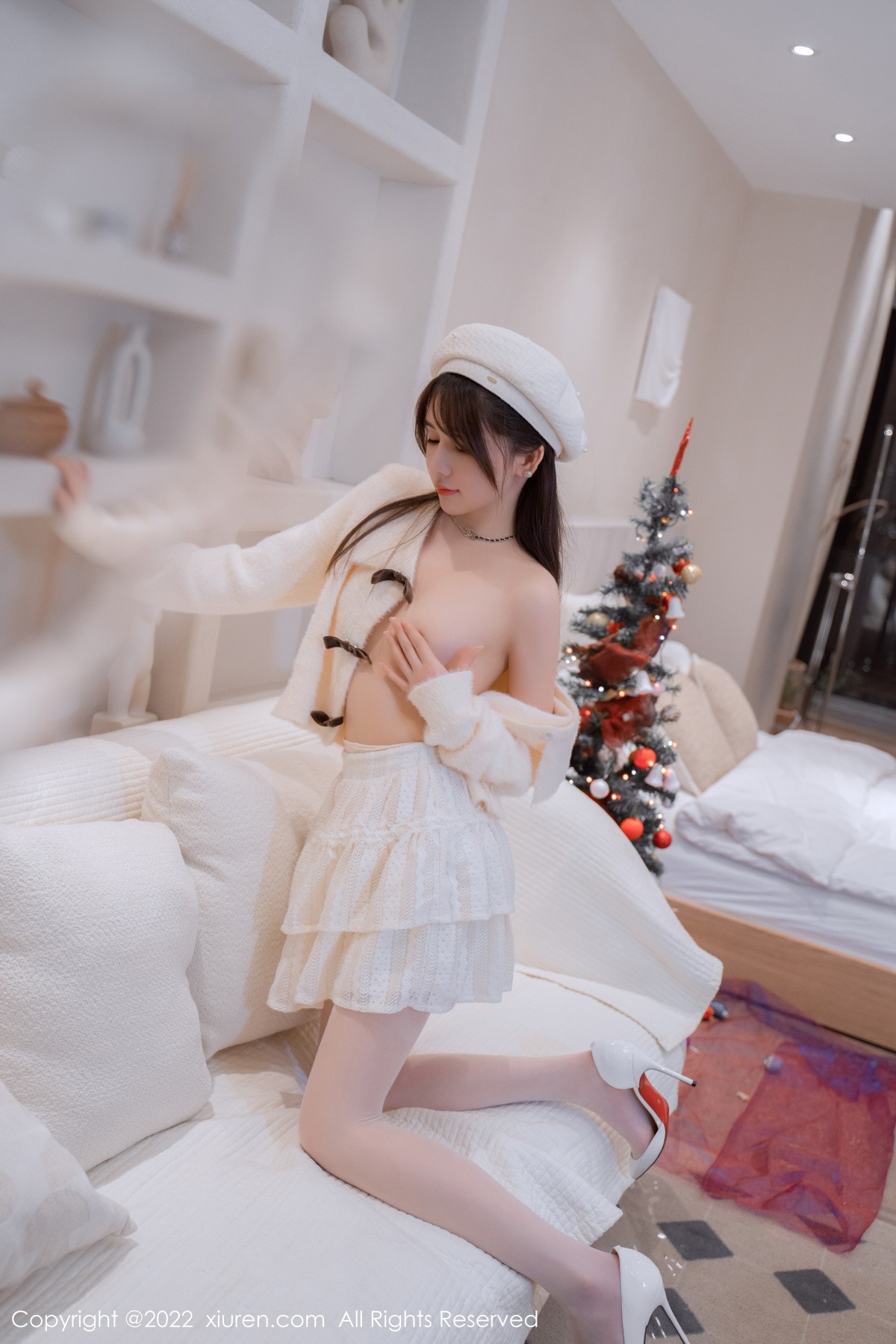 xgyw.top_XiuRen第6025期_模特婠婠么性感白色毛线上衣配白短裙秀曼妙身姿完美诱惑写真68P