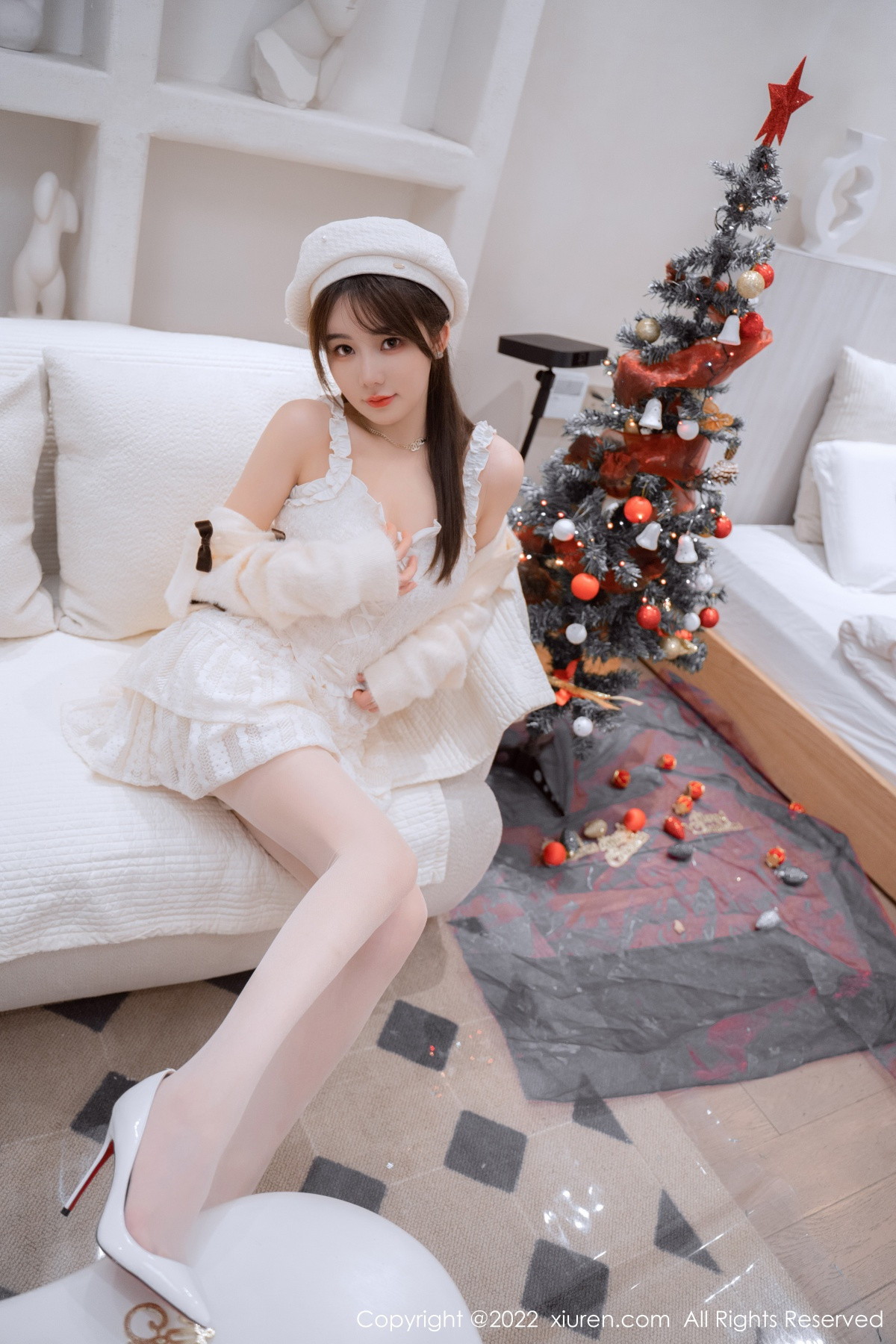 xgyw.top_XiuRen第6025期_模特婠婠么性感白色毛线上衣配白短裙秀曼妙身姿完美诱惑写真68P