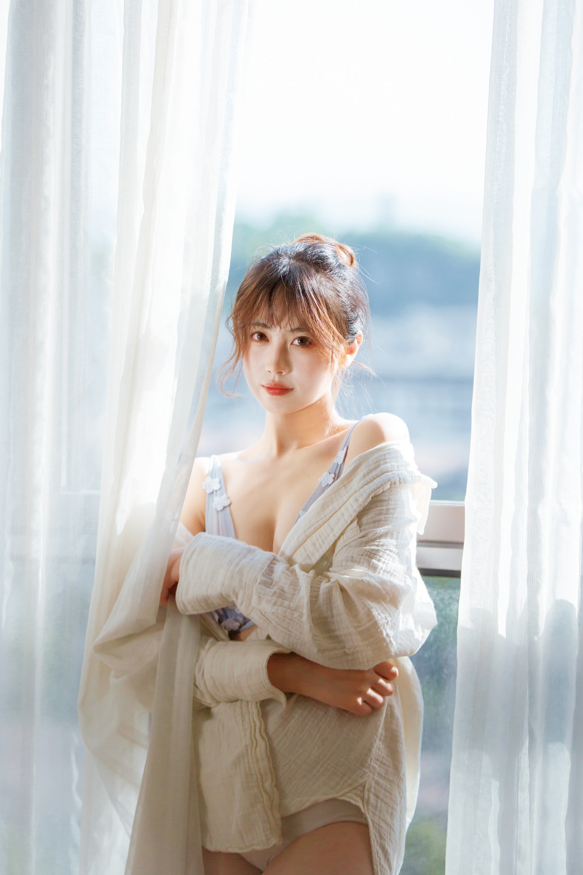 Xgyw.Net_次元少女念雪ww居家蓝色主题私房脱白T露性感蓝色内衣秀白嫩肌肤迷人写真25P
