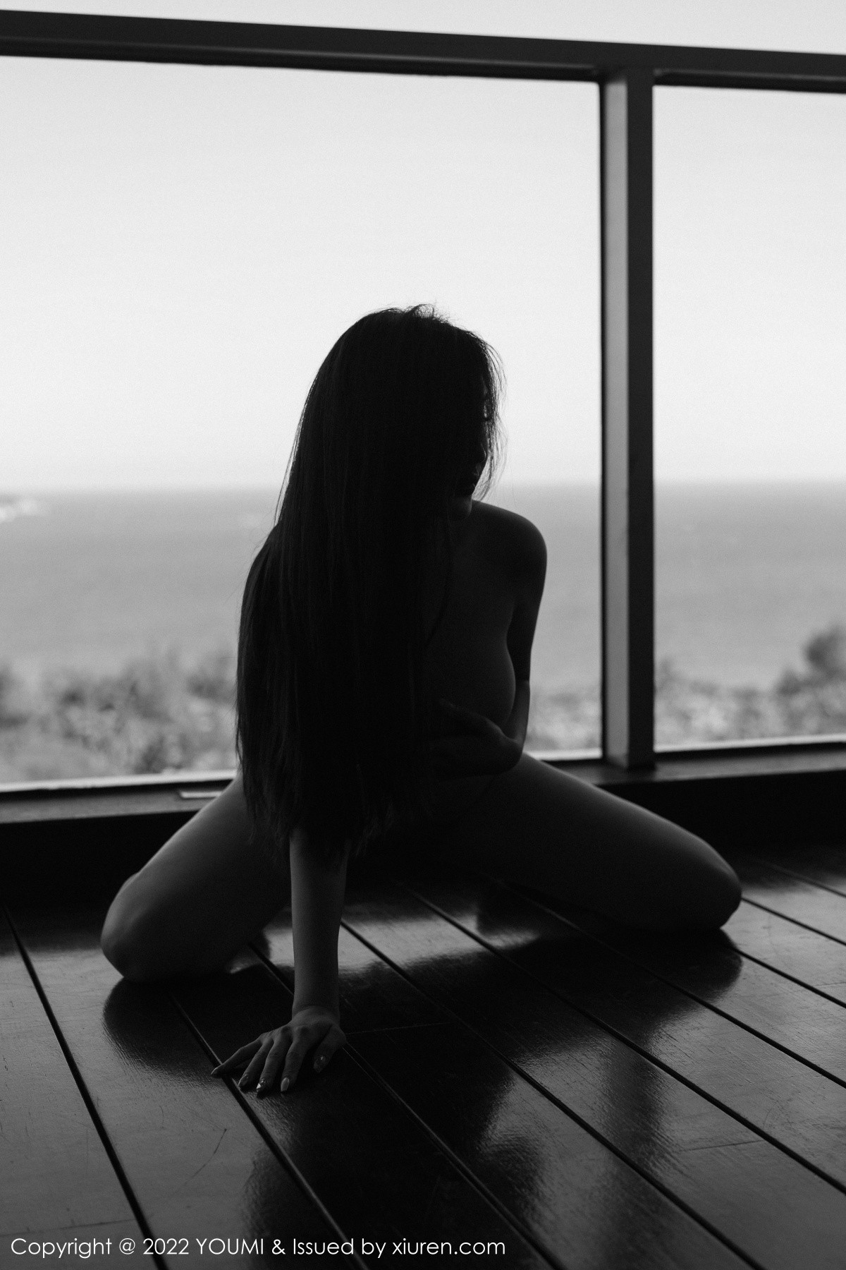 Xgyw.Net_[YouMi尤蜜荟]Vol.882_女神Carol周妍希性感暗红吊带长裙半撩秀豪乳翘臀惹火诱惑写真53P
