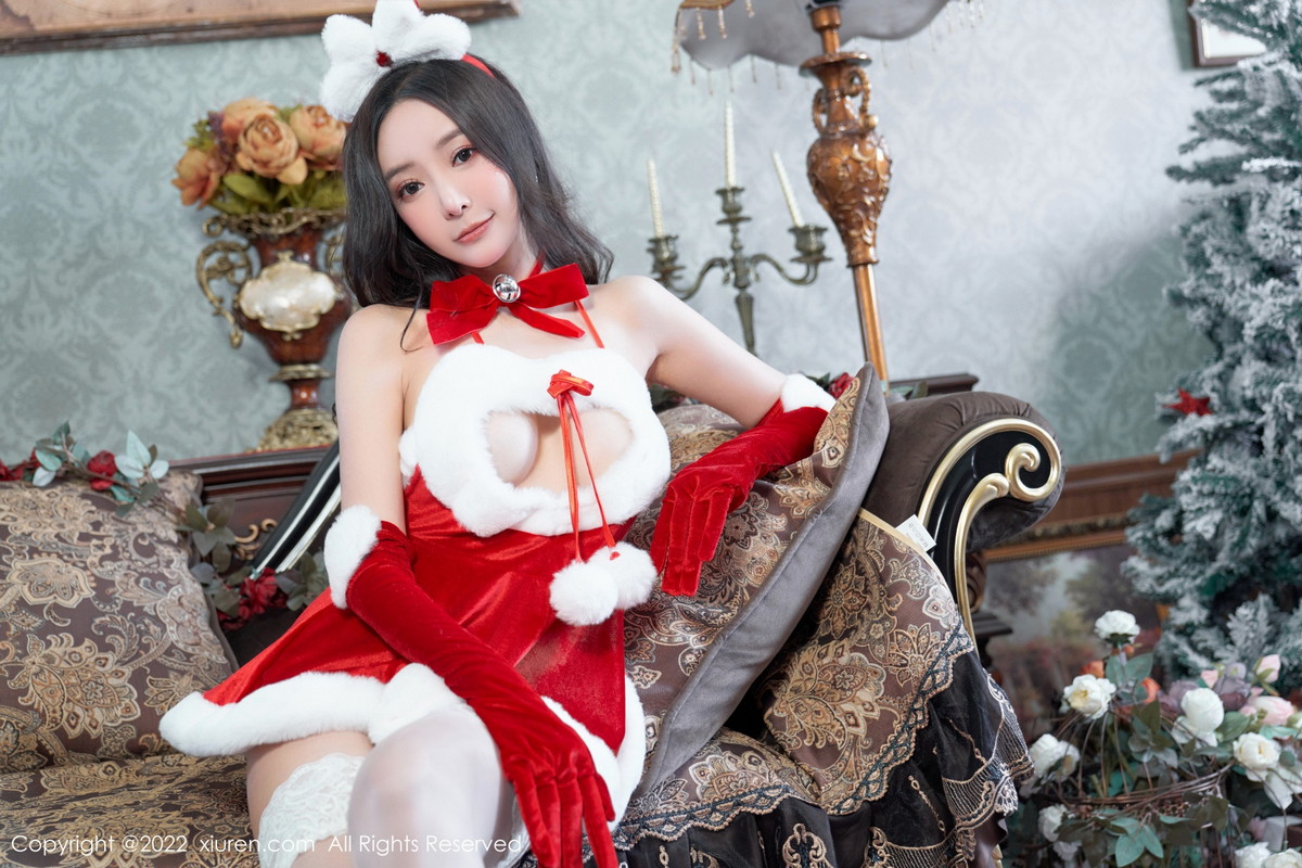 Xgyw.Net_XiuRen第6045期_女神王馨瑶yanni性感红色圣诞装服配白丝袜秀完美身材诱惑写真76P
