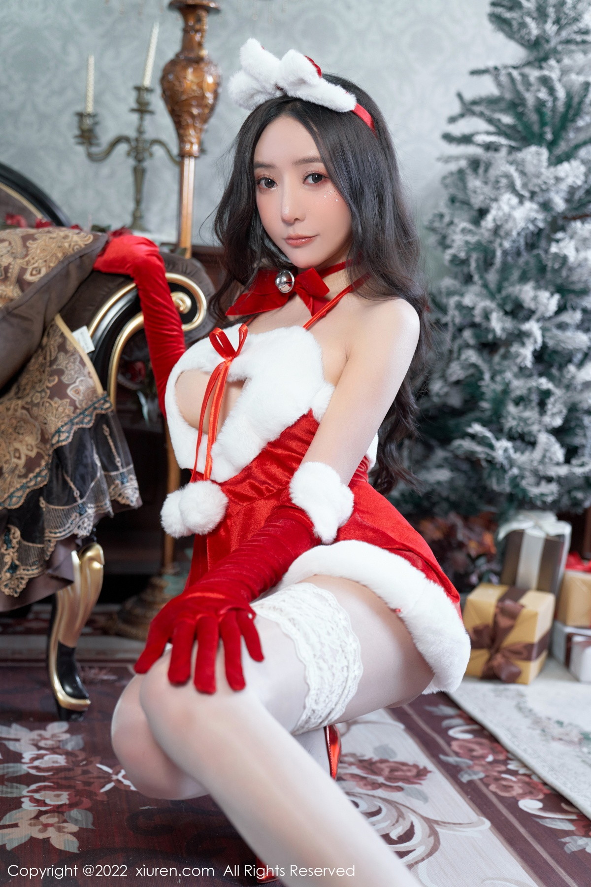 Xgyw.Net_XiuRen第6045期_女神王馨瑶yanni性感红色圣诞装服配白丝袜秀完美身材诱惑写真76P
