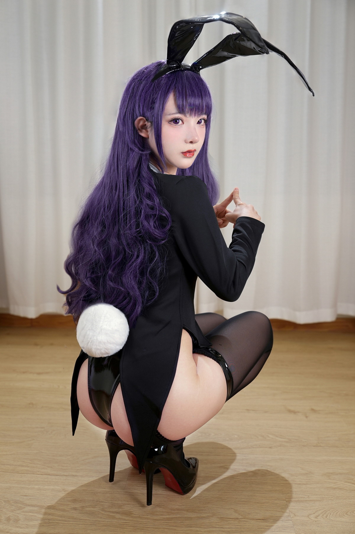 Xgyw.Net_网络美女豪歌喜多川海梦兔女郎主题私房黑色皮质连体内衣配黑丝吊袜诱惑写真67P