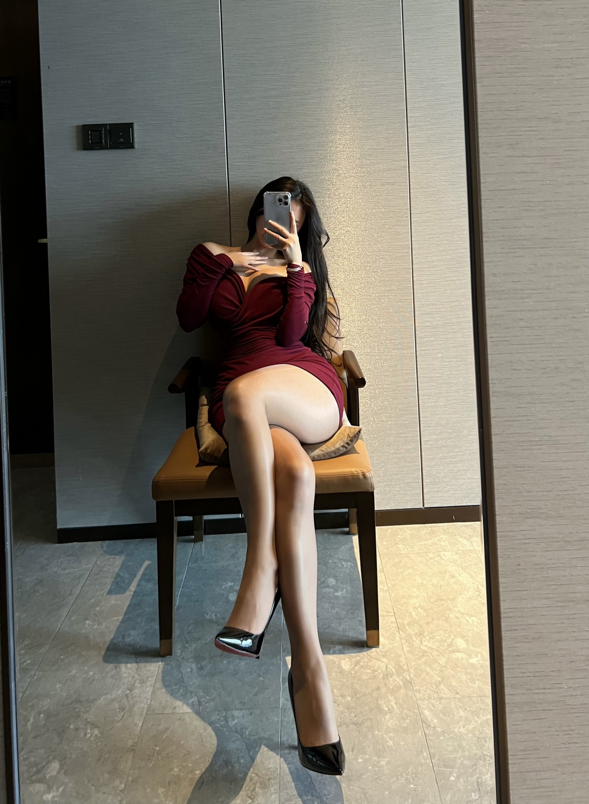 Xgyw.Net_微博妹子陈大小姐微密圈合集主题私房性感服饰系列秀豪乳翘臀撩人诱惑写真147P