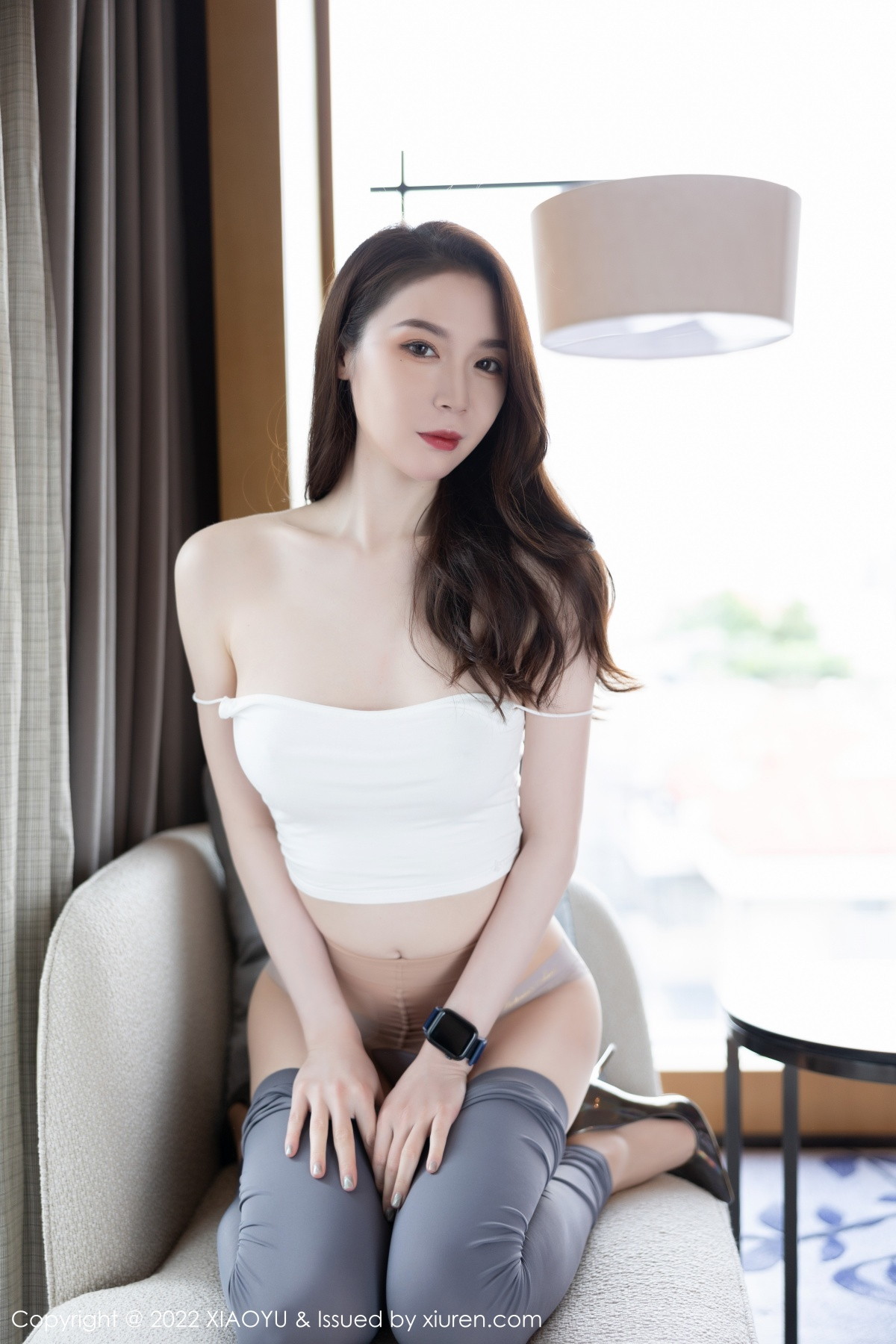Xgyw.Net_[XiaoYu画语界]Vol.935_模特梦心玥白色吊带衣配紧身长裤半脱秀曼妙身姿迷人诱惑写真84P