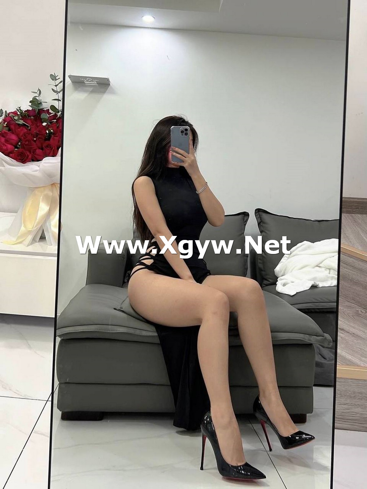 Xgyw.Net_微博妹子陈大小姐微密圈合集主题私房性感服饰系列秀豪乳翘臀撩人诱惑写真147P