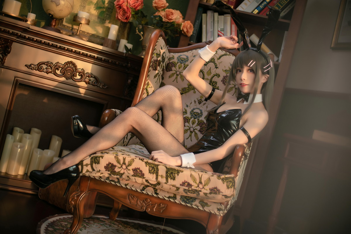 Xgyw.Net_Coser美女Tomoyo酱麻衣兔女郎主题性感黑色皮质连体衣配黑丝网袜诱惑写真22P