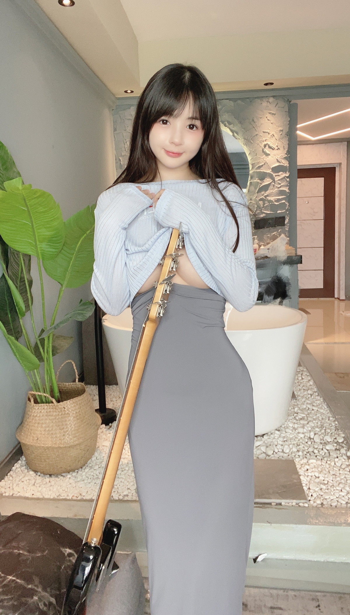 Xgyw.Net_网络美女桜井宁宁吉他妹妹主题私房浴室性感露臀长裙湿身秀完美身材诱惑写真66P