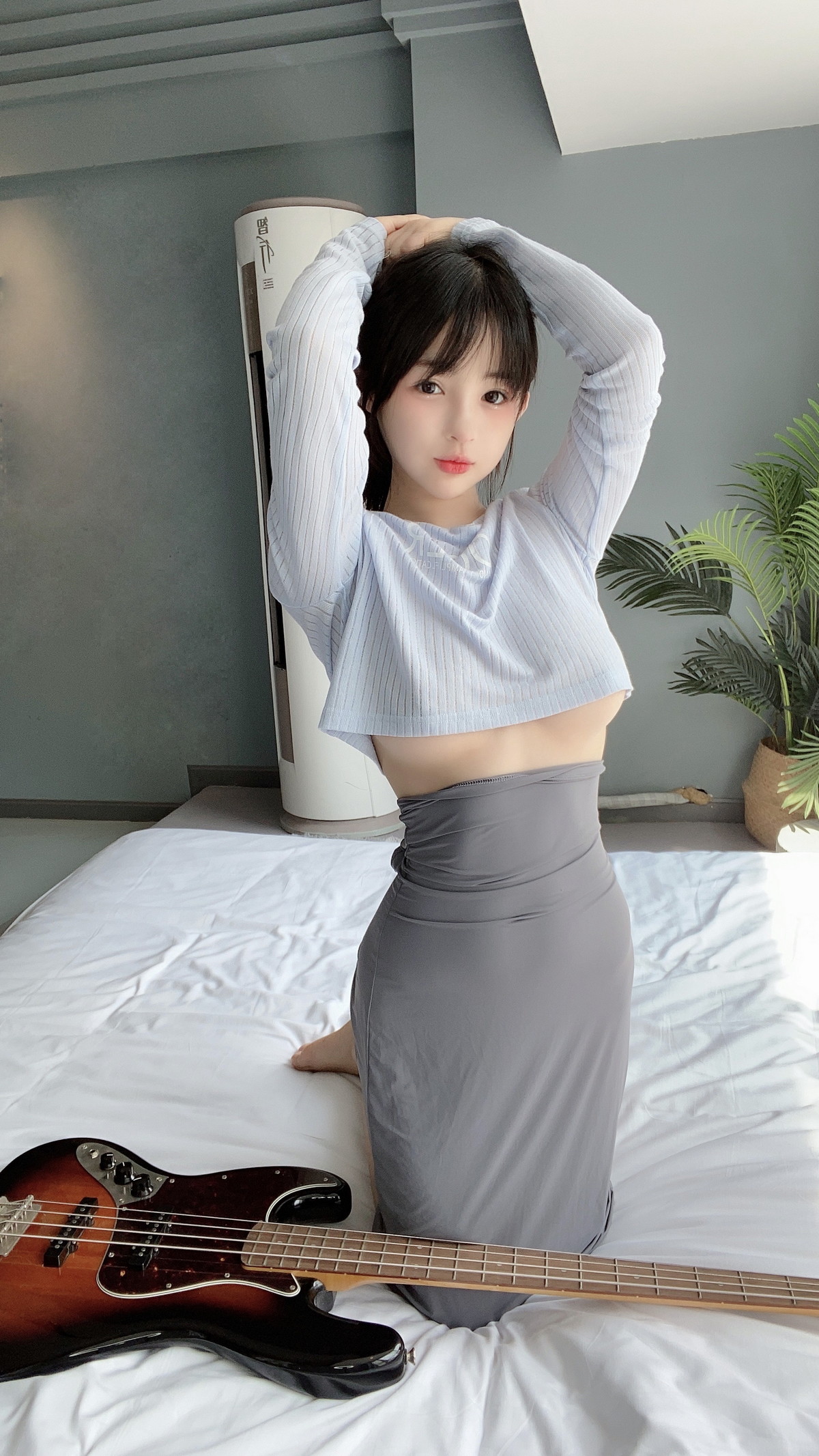 Xgyw.Net_网络美女桜井宁宁吉他妹妹主题私房浴室性感露臀长裙湿身秀完美身材诱惑写真66P