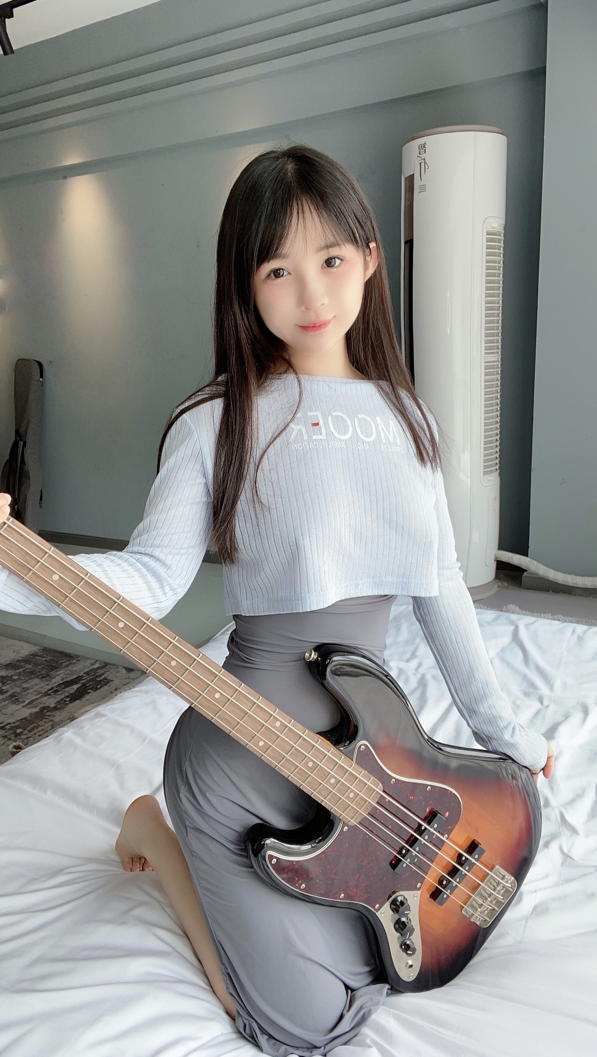 Xgyw.Net_网络美女桜井宁宁吉他妹妹主题私房浴室性感露臀长裙湿身秀完美身材诱惑写真66P