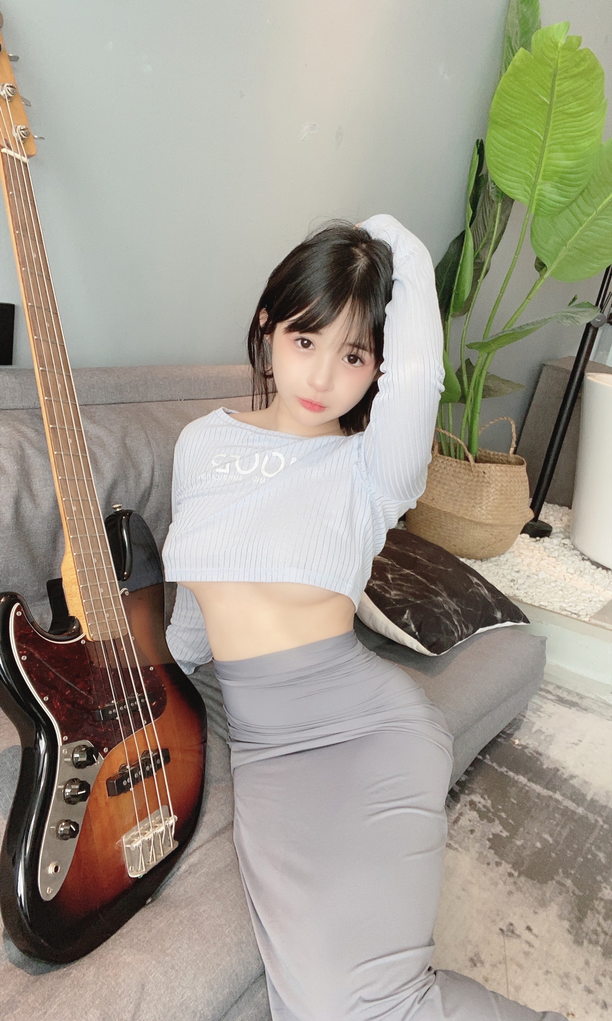 Xgyw.Net_网络美女桜井宁宁吉他妹妹主题私房浴室性感露臀长裙湿身秀完美身材诱惑写真66P