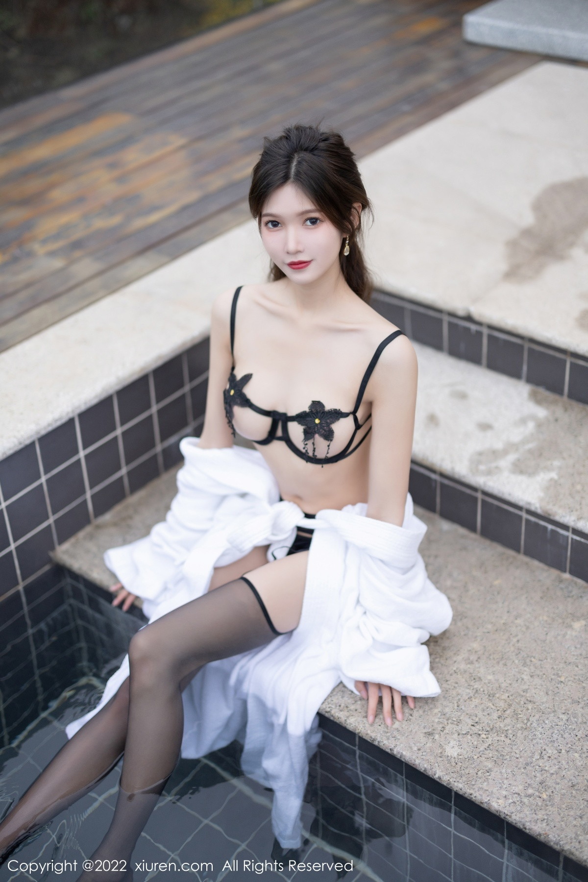 Xgyw.Net_XiuRen第6063期_模特程程程-海南岛旅拍性感黑色情趣内衣秀苗条身姿迷人写真82P