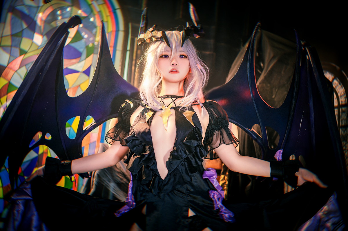 Xgyw.Net_Coser美女伊喵君四叶草剧场法芙娜主题性感黑色开胸服饰秀白嫩肌肤诱惑写真27P