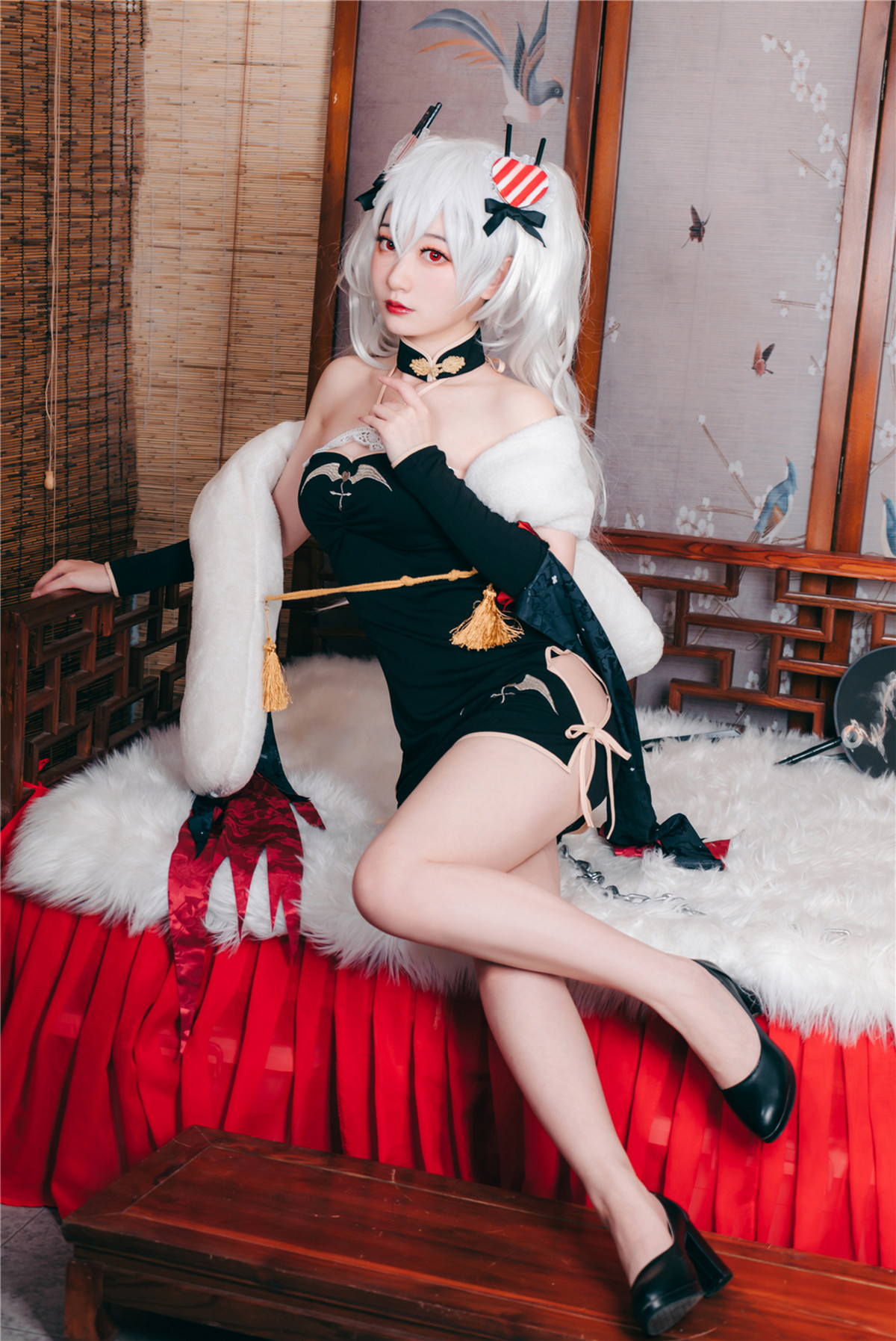 Xgyw.Net_Coser美女桃墨吸血鬼旗袍主题私房性感黑色超短旗袍秀白嫩肌肤迷人诱惑写真40P