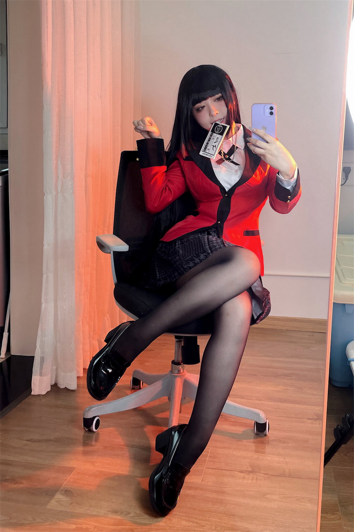 Xgyw.Net_网络美女索索半半子梦子主题性感红色外套配黑短裙露超薄黑丝秀美腿诱惑写真48P