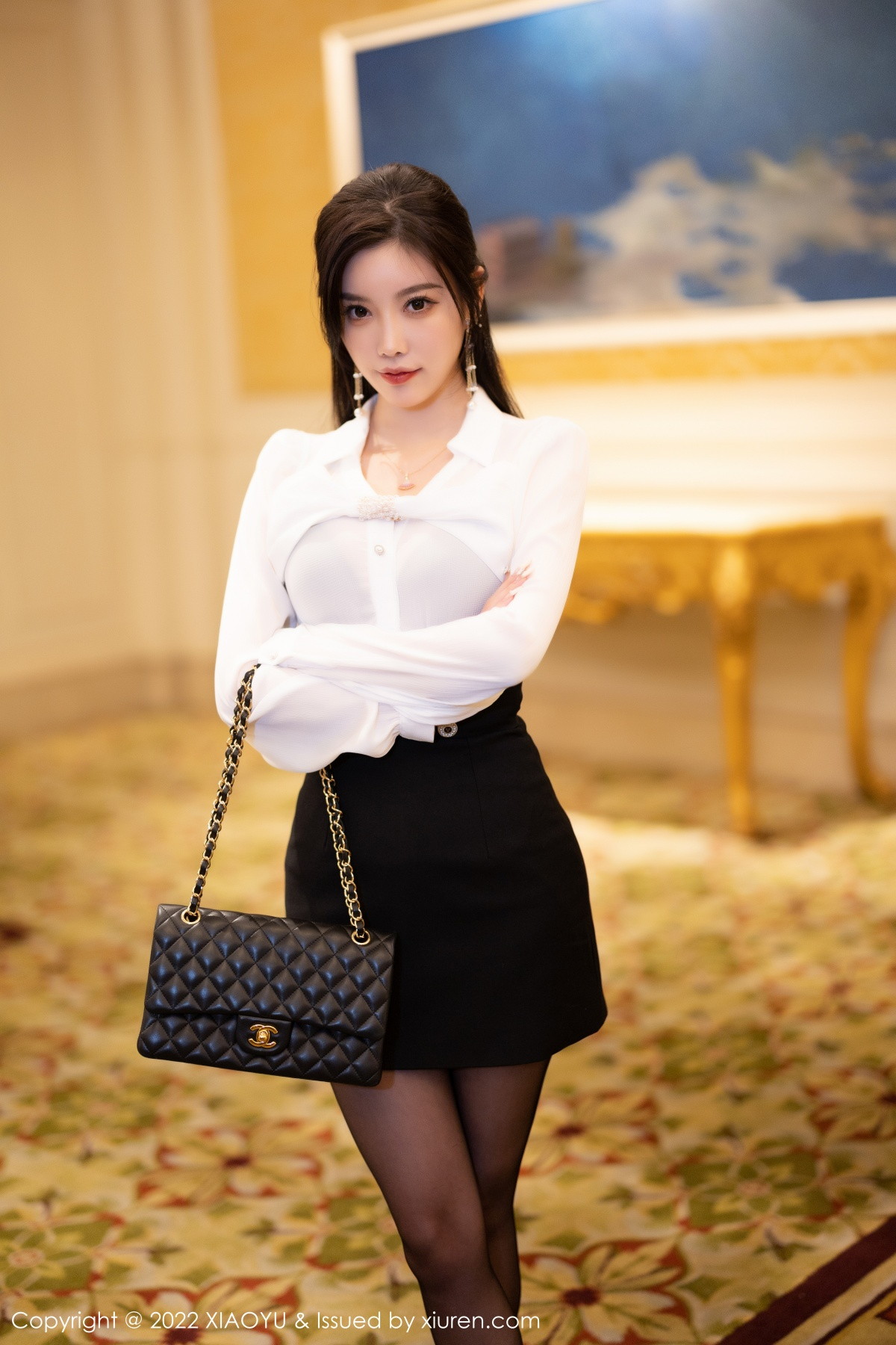 Xgyw.Net_[XiaoYu画语界]Vol.936_女神杨晨晨Yome性感白T配黑短裙露蓝色内衣超薄黑丝诱惑写真82P