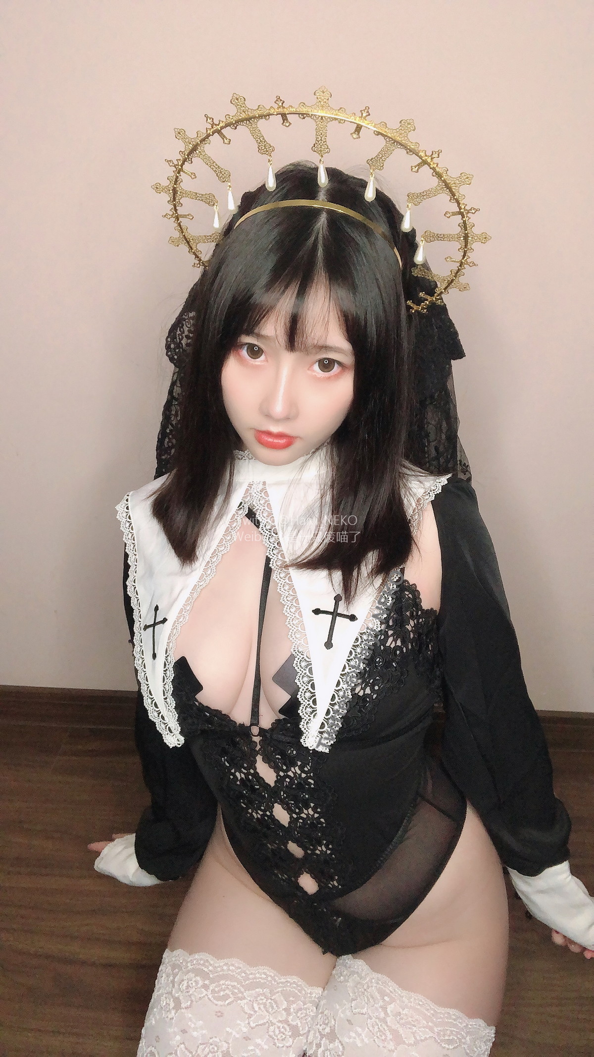 Xgyw.Net_Coser美女是一只废喵了09月图集主题性感女仆装 黑色修女服饰秀豪乳诱惑写真35P