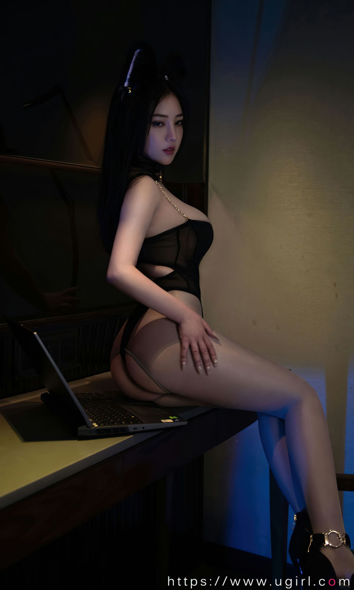 Xgyw.Net_[Ugirls爱尤物]No.2491_模特Anna苏拉私房性感黑色薄纱秀丰满身材傲人豪乳诱惑写真35P