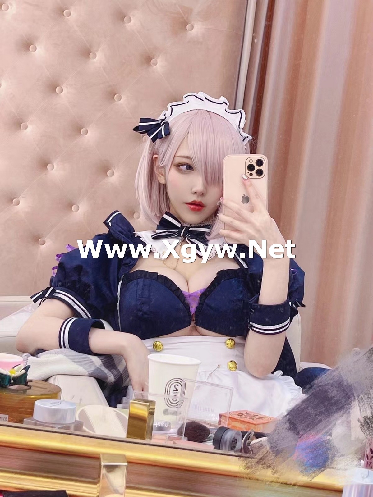 Xgyw.Net_人气Coser啾小妍合集主题私房性感服饰系列秀完美身材翘臀美腿迷人诱惑写真328P