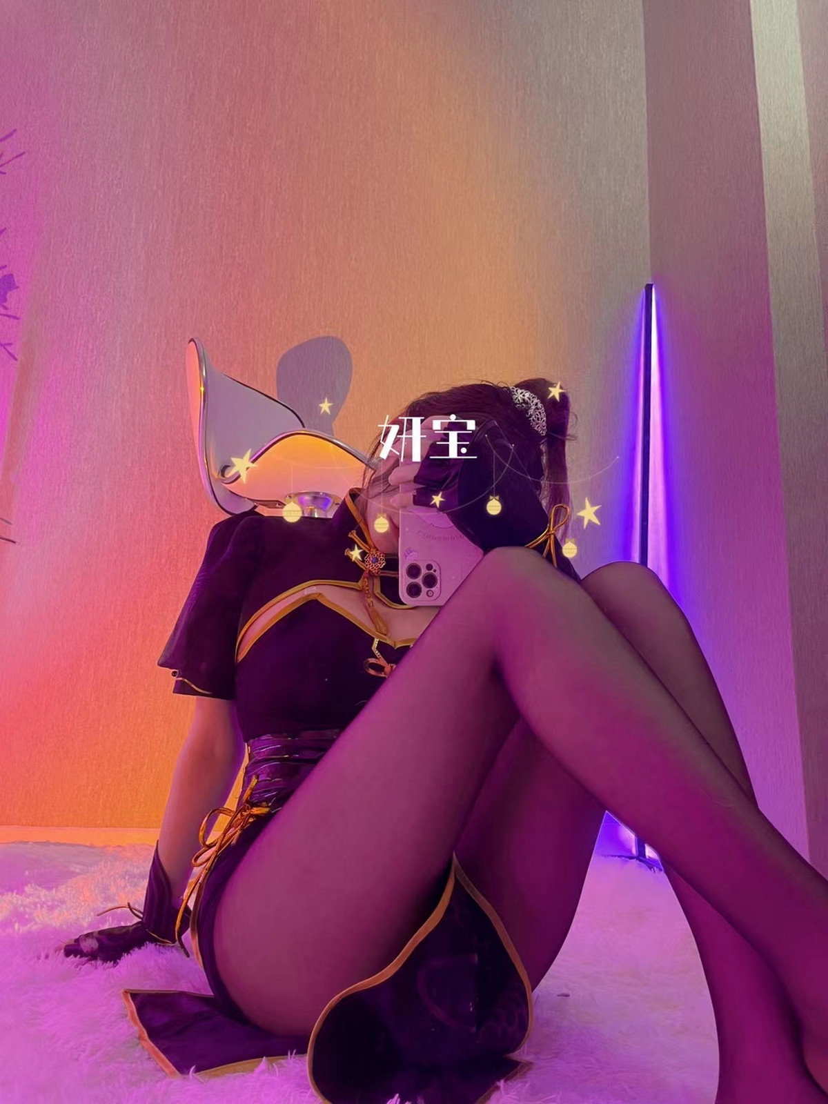 Xgyw.Net_人气Coser啾小妍合集主题私房性感服饰系列秀完美身材翘臀美腿迷人诱惑写真328P