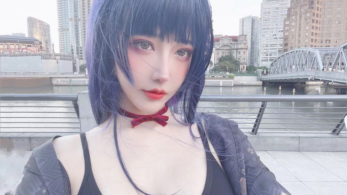 Xgyw.Net_人气Coser啾小妍合集主题私房性感服饰系列秀完美身材翘臀美腿迷人诱惑写真328P