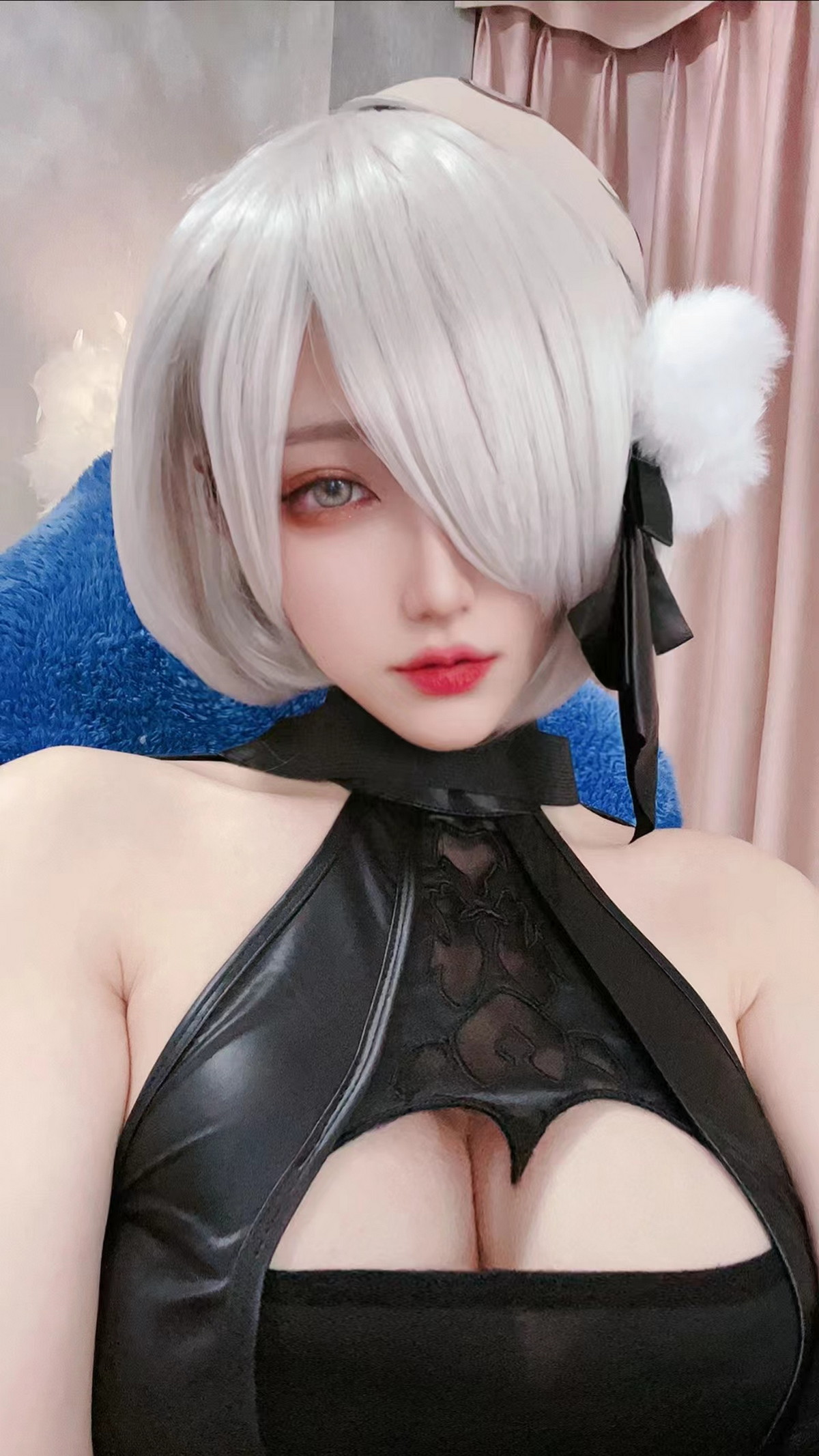 Xgyw.Net_人气Coser啾小妍合集主题私房性感服饰系列秀完美身材翘臀美腿迷人诱惑写真328P