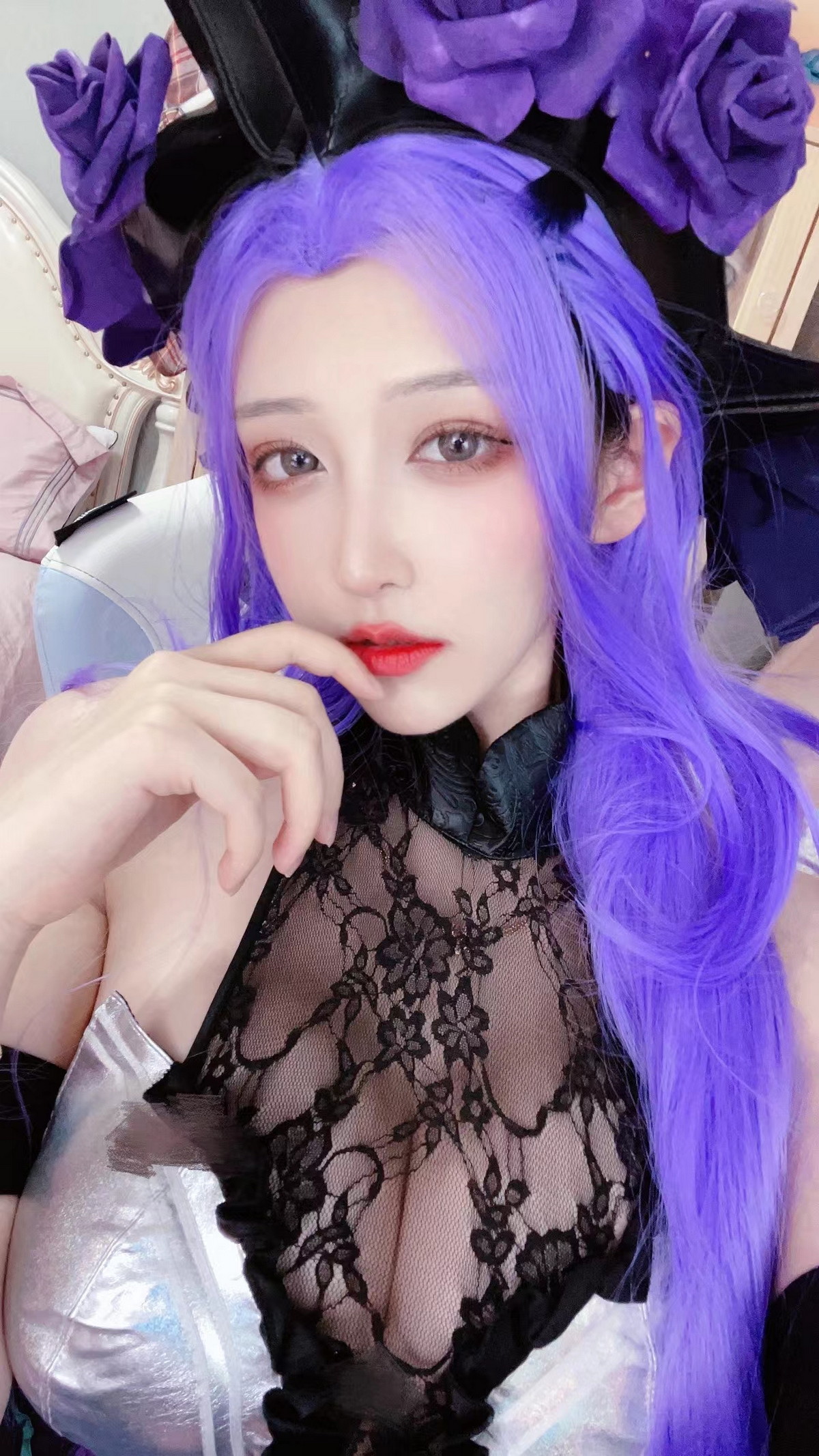 Xgyw.Net_人气Coser啾小妍合集主题私房性感服饰系列秀完美身材翘臀美腿迷人诱惑写真328P
