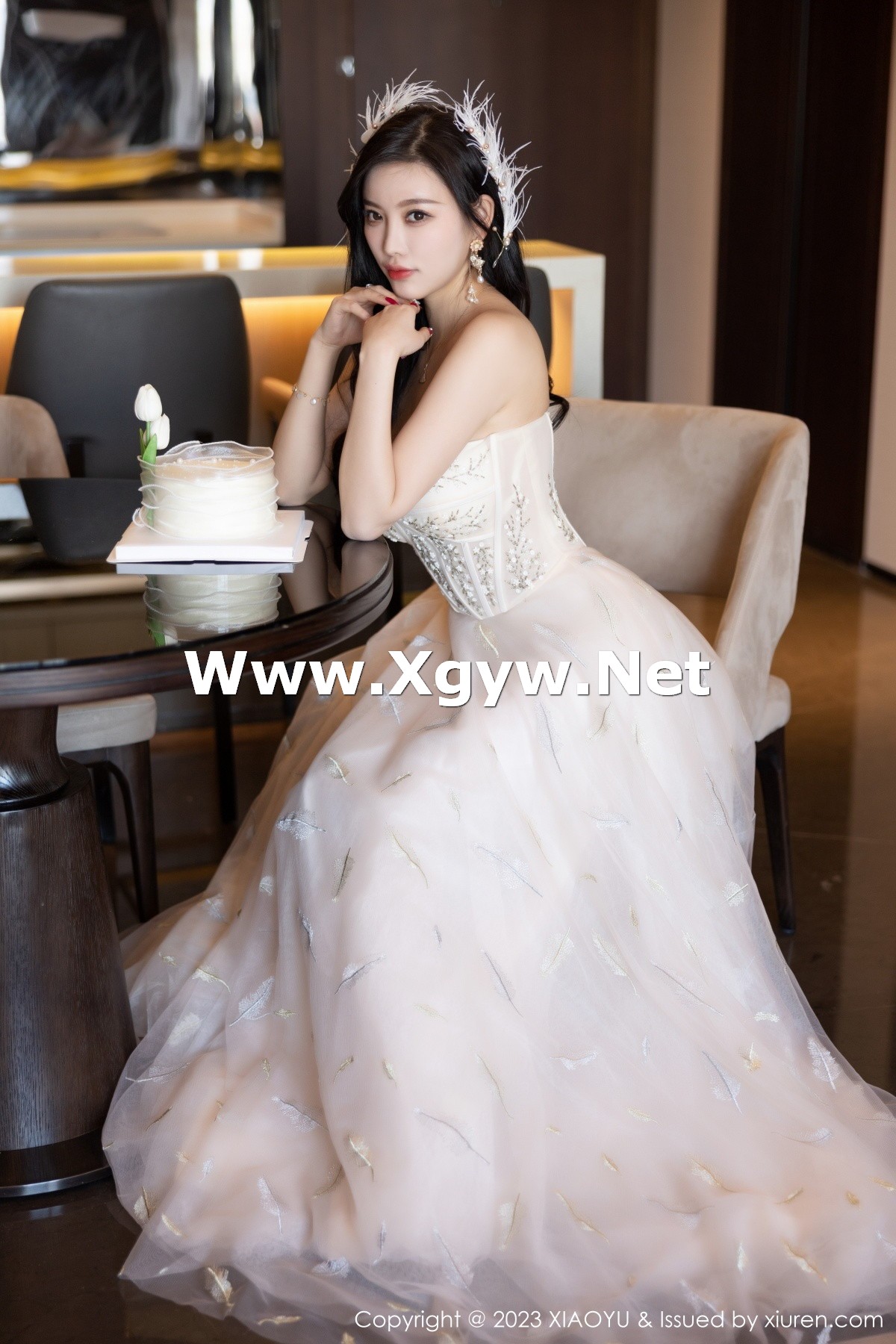 Xgyw.Net_[XiaoYu画语界]Vol.941_女神杨晨晨Yome生日主题脱连衣长裙露火辣身材极致诱惑写真120P
