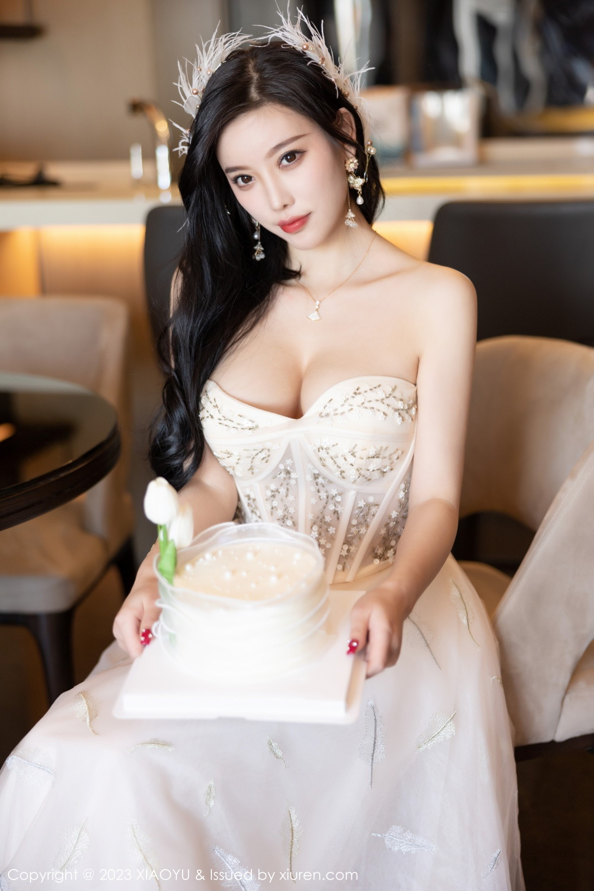 Xgyw.Net_[XiaoYu画语界]Vol.941_女神杨晨晨Yome生日主题脱连衣长裙露火辣身材极致诱惑写真120P