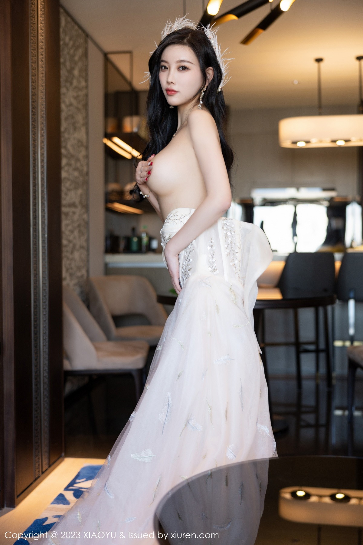 Xgyw.Net_[XiaoYu画语界]Vol.941_女神杨晨晨Yome生日主题脱连衣长裙露火辣身材极致诱惑写真120P
