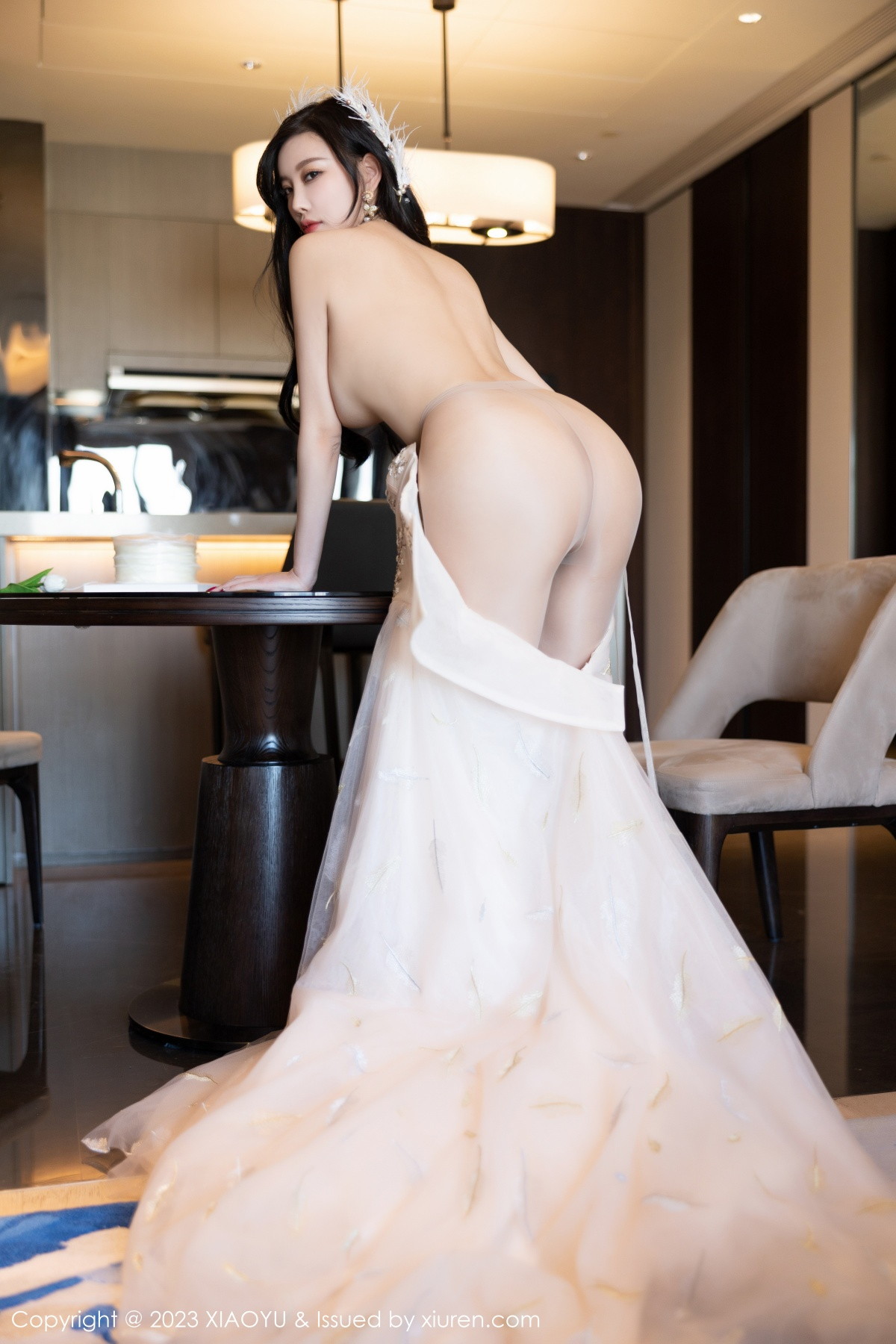 Xgyw.Net_[XiaoYu画语界]Vol.941_女神杨晨晨Yome生日主题脱连衣长裙露火辣身材极致诱惑写真120P