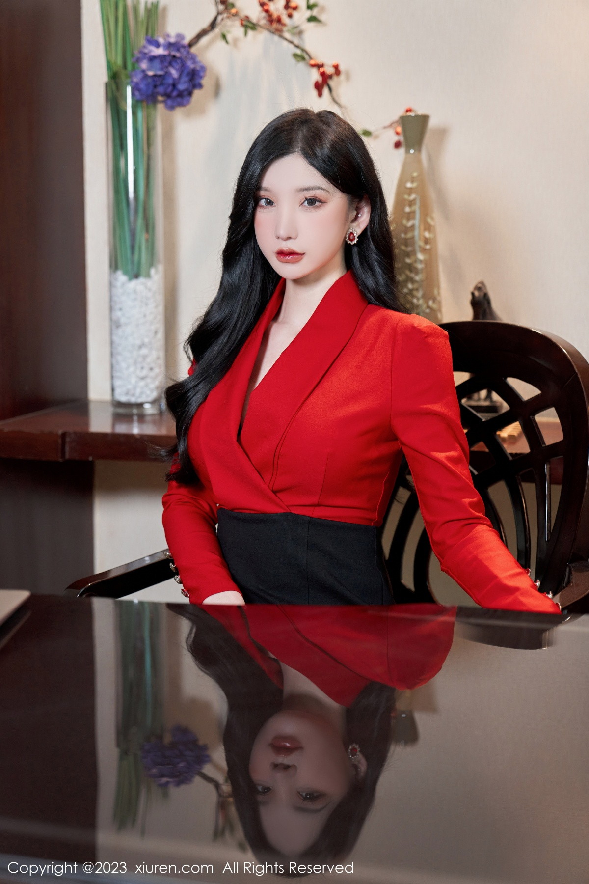 Xgyw.Net_XiuRen第6101期_女神周于希Sally办公室秘密主题脱制服露黑色蕾丝内衣诱惑写真84P