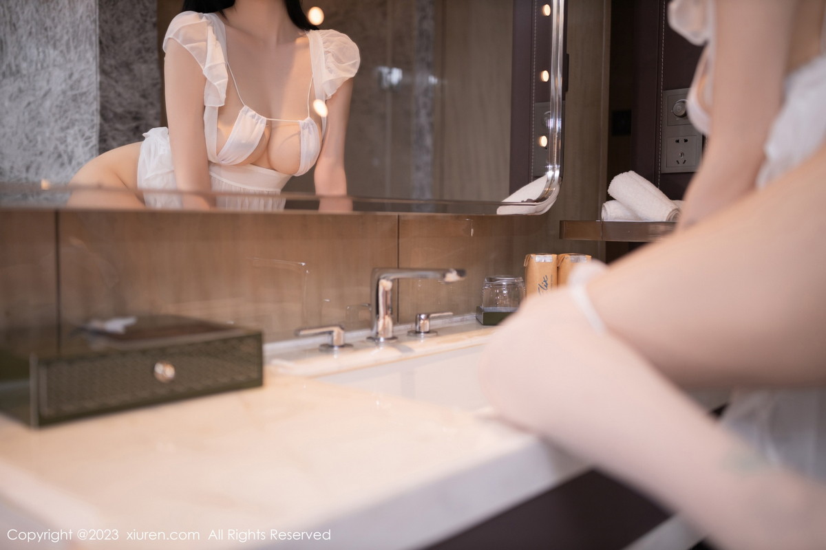 Xgyw.Net_XiuRen第6112期_模特安然anran女仆角色扮演浴室白色轻透情趣服饰湿身诱惑写真81P