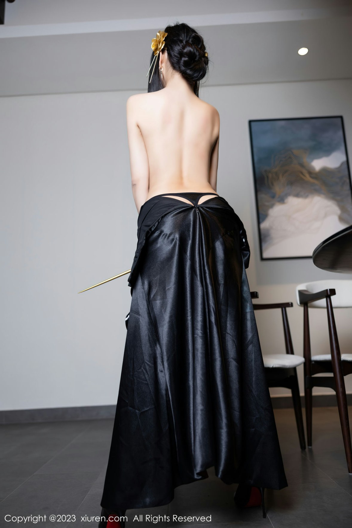 Xgyw.Net_XiuRen第6114期_女神杨晨晨Yome性感黑色服饰配魅惑黑丝秀完美身材诱惑写真83P