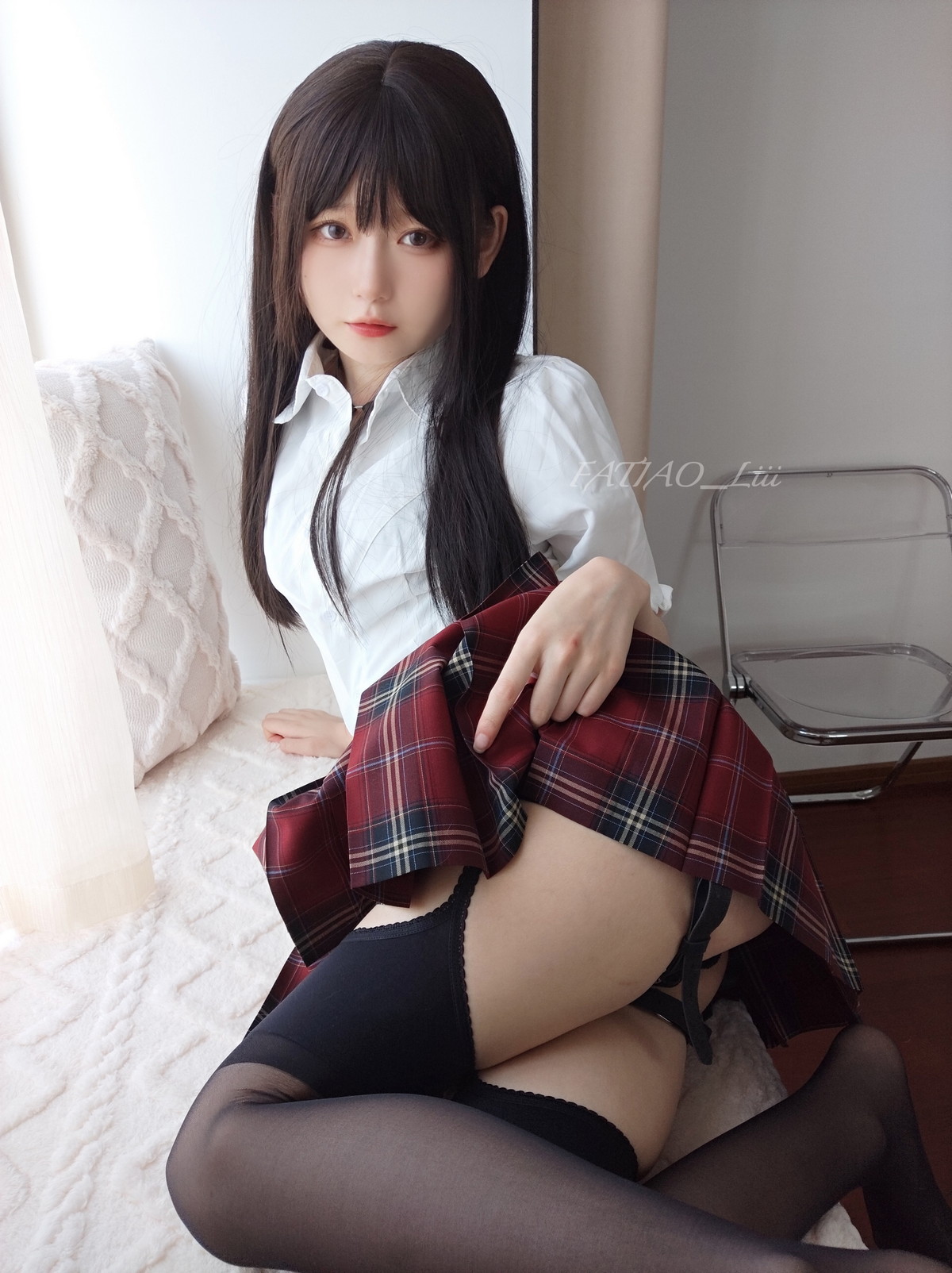 Xgyw.Net_网络美女迷之呆梨学姐黑丝诱惑主题私房脱JK制服露黑色蕾丝内衣撩人诱惑写真70P
