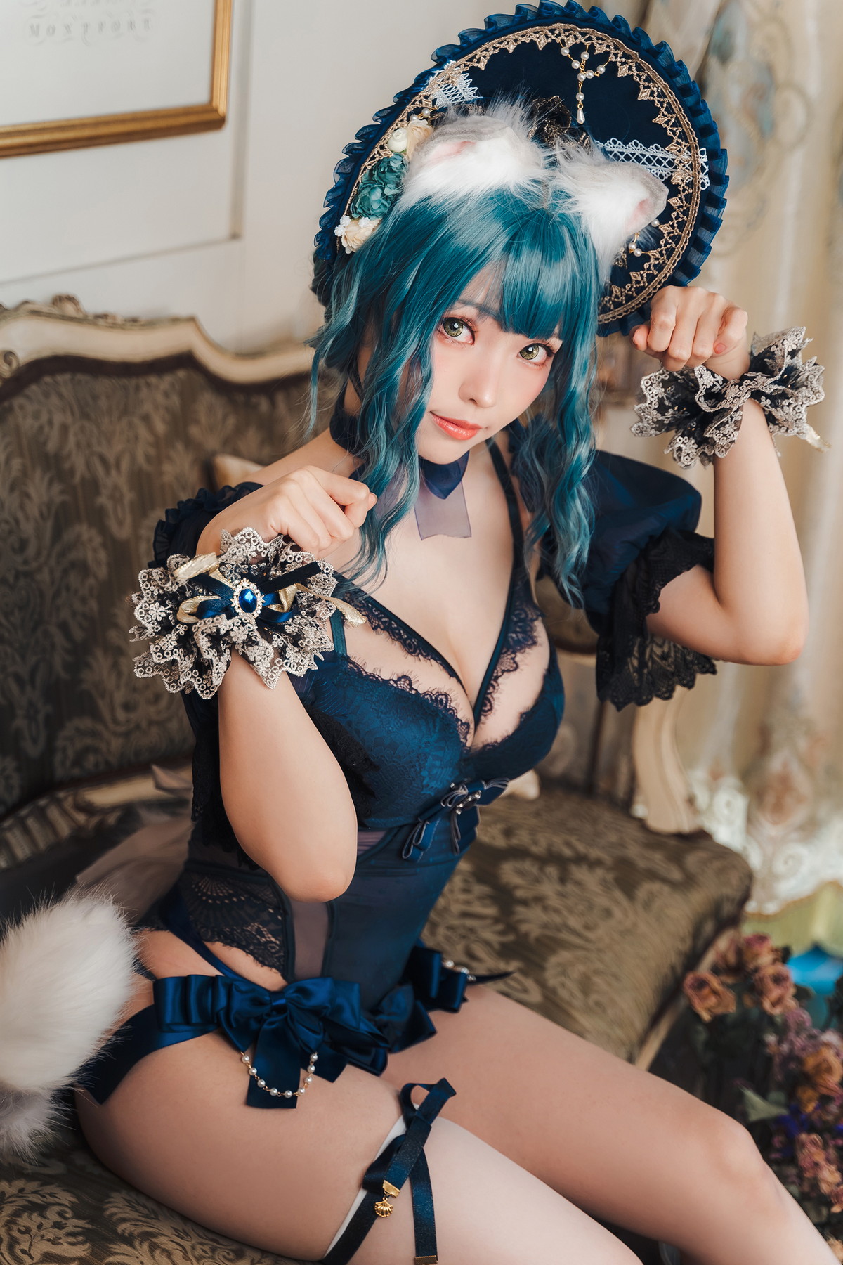 Xgyw.Net_Coser妹子Ely_eee折耳猫少女人形主题性感情趣服饰露蕾丝内衣迷人诱惑写真60P