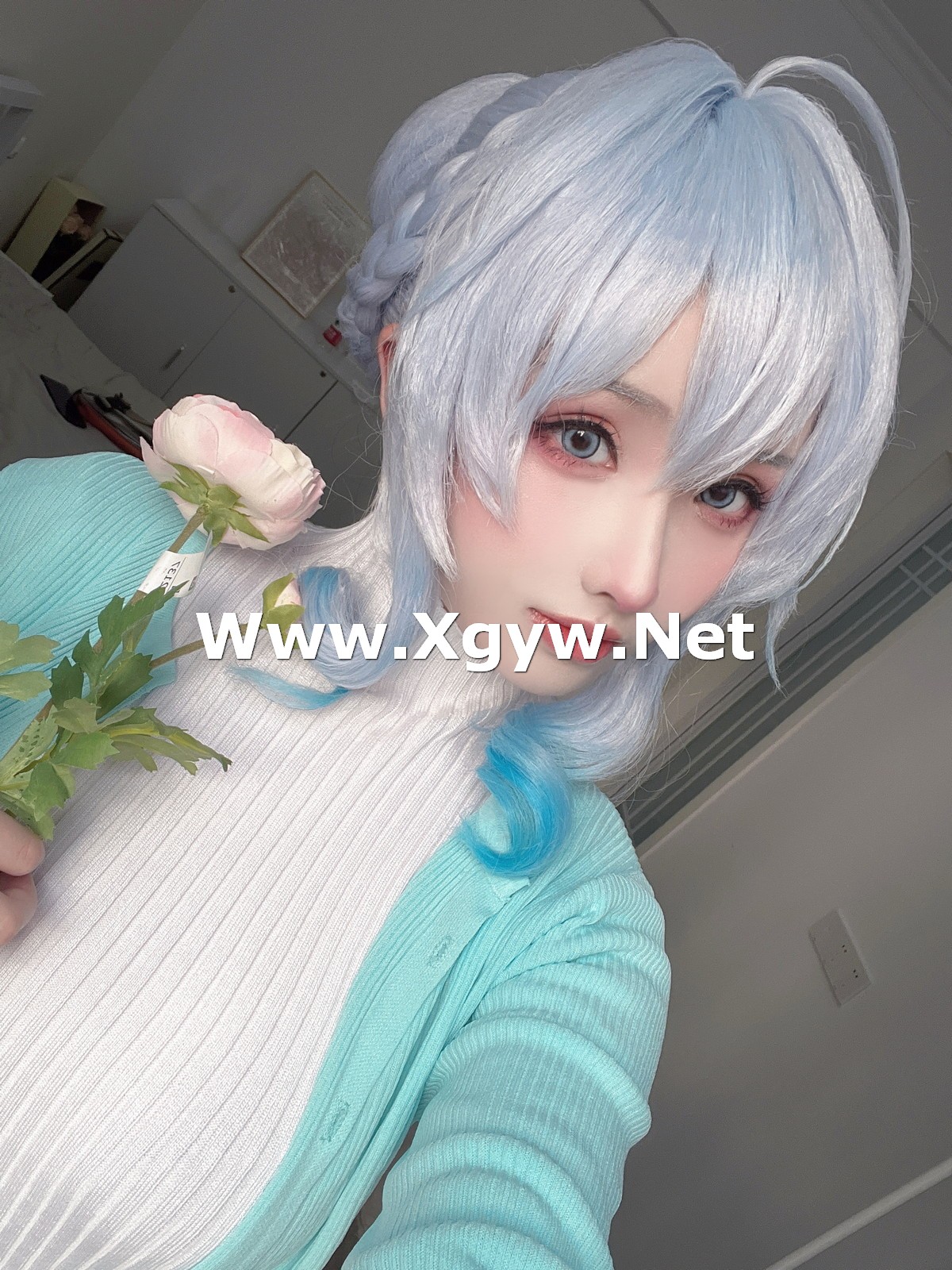 Xgyw.Net_网络美女rioko凉凉子雪女主题私房半脱露蕾丝内衣配超薄黑丝秀翘臀美腿诱惑写真80P