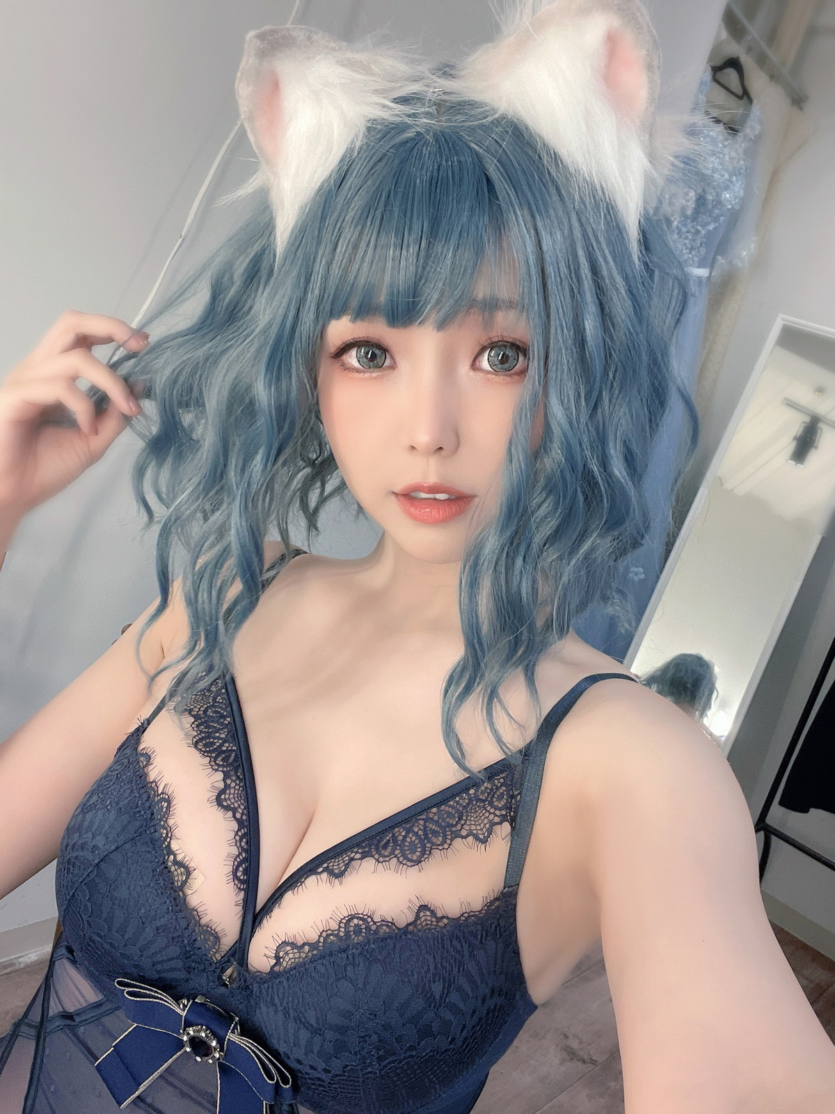 Xgyw.Net_Coser妹子Ely_eee折耳猫少女人形主题性感情趣服饰露蕾丝内衣迷人诱惑写真60P