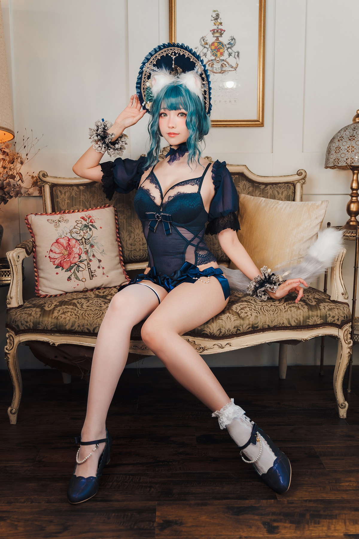 Xgyw.Net_Coser妹子Ely_eee折耳猫少女人形主题性感情趣服饰露蕾丝内衣迷人诱惑写真60P