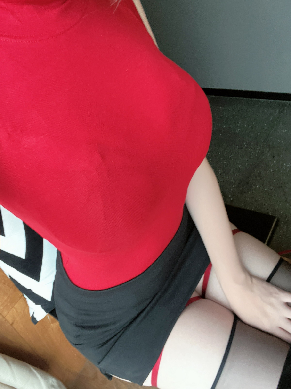 Xgyw.Net_Coser小姐姐星之迟迟约会OL主题私房红色情趣捆绑露豪乳血滴子遮点诱惑写真136P