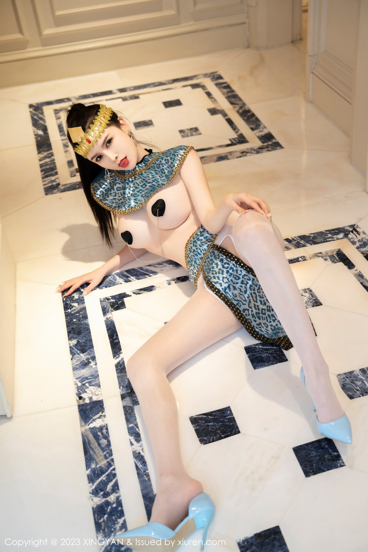 Xgyw.Net_[XINGYAN星颜社]VOL.166_女神李丽莎私房性感情趣服配开档白丝秀曼妙身姿撩人诱惑写真69P