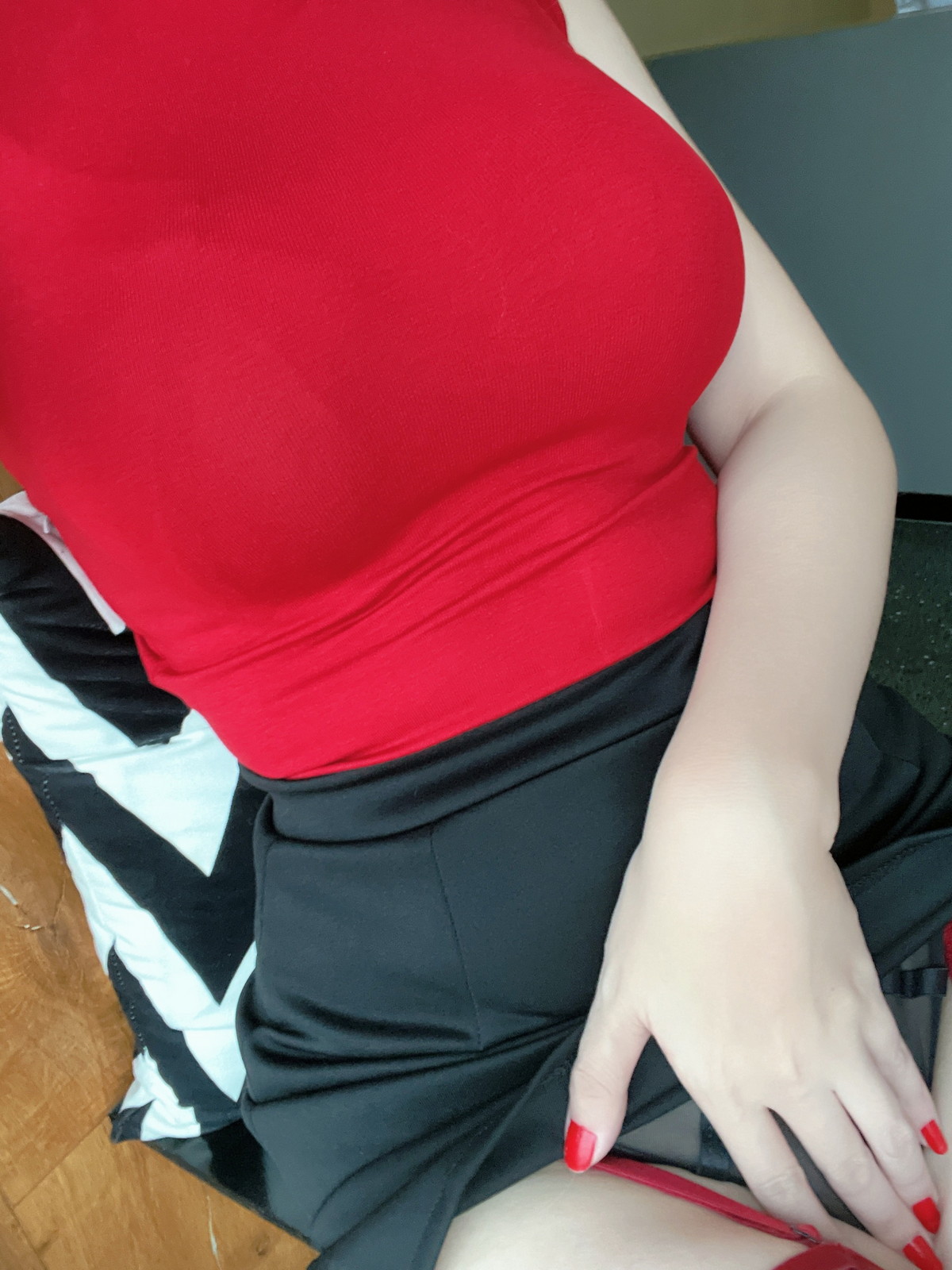 Xgyw.Net_Coser小姐姐星之迟迟约会OL主题私房红色情趣捆绑露豪乳血滴子遮点诱惑写真136P