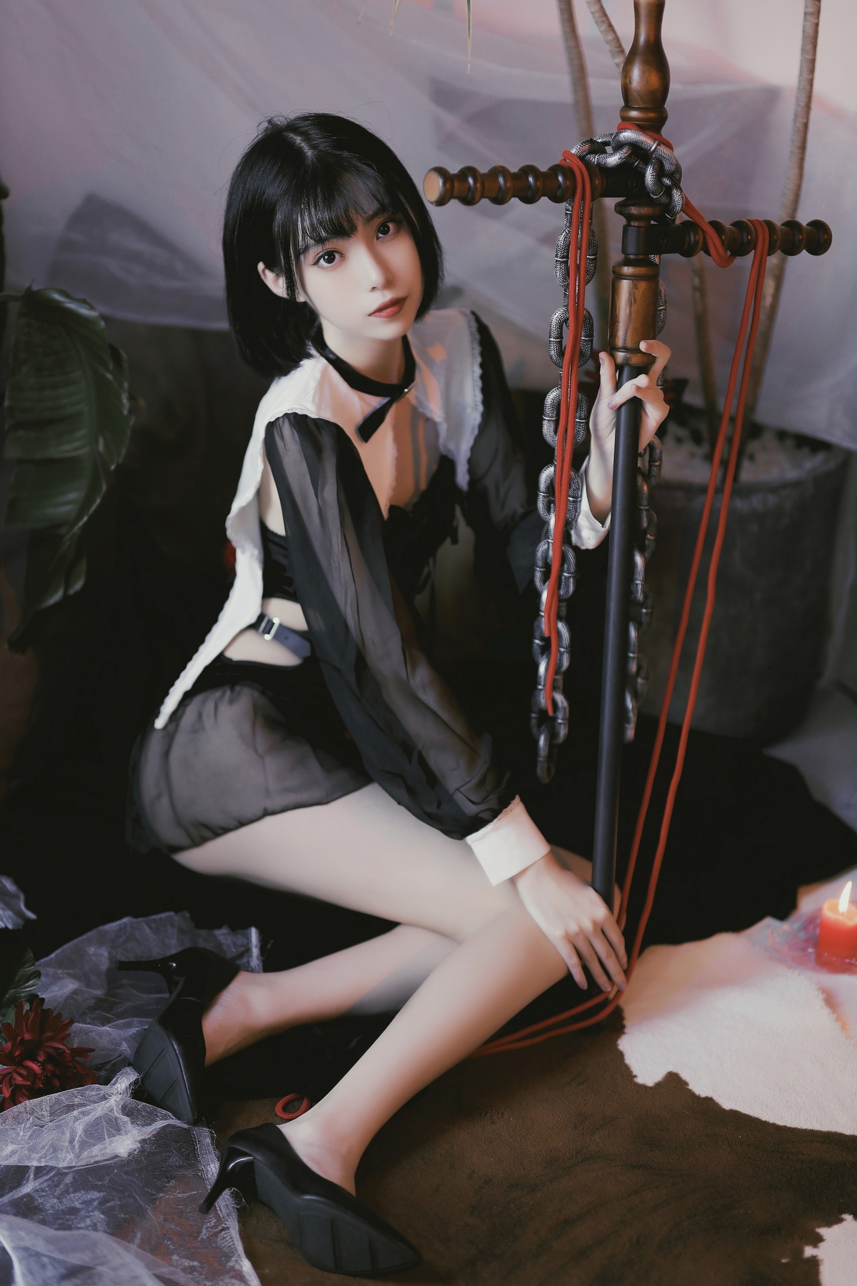 Xgyw.Net_网络美女许岚修女创作主题私房性感黑色修女服饰秀白嫩美腿撩人诱惑写真40P