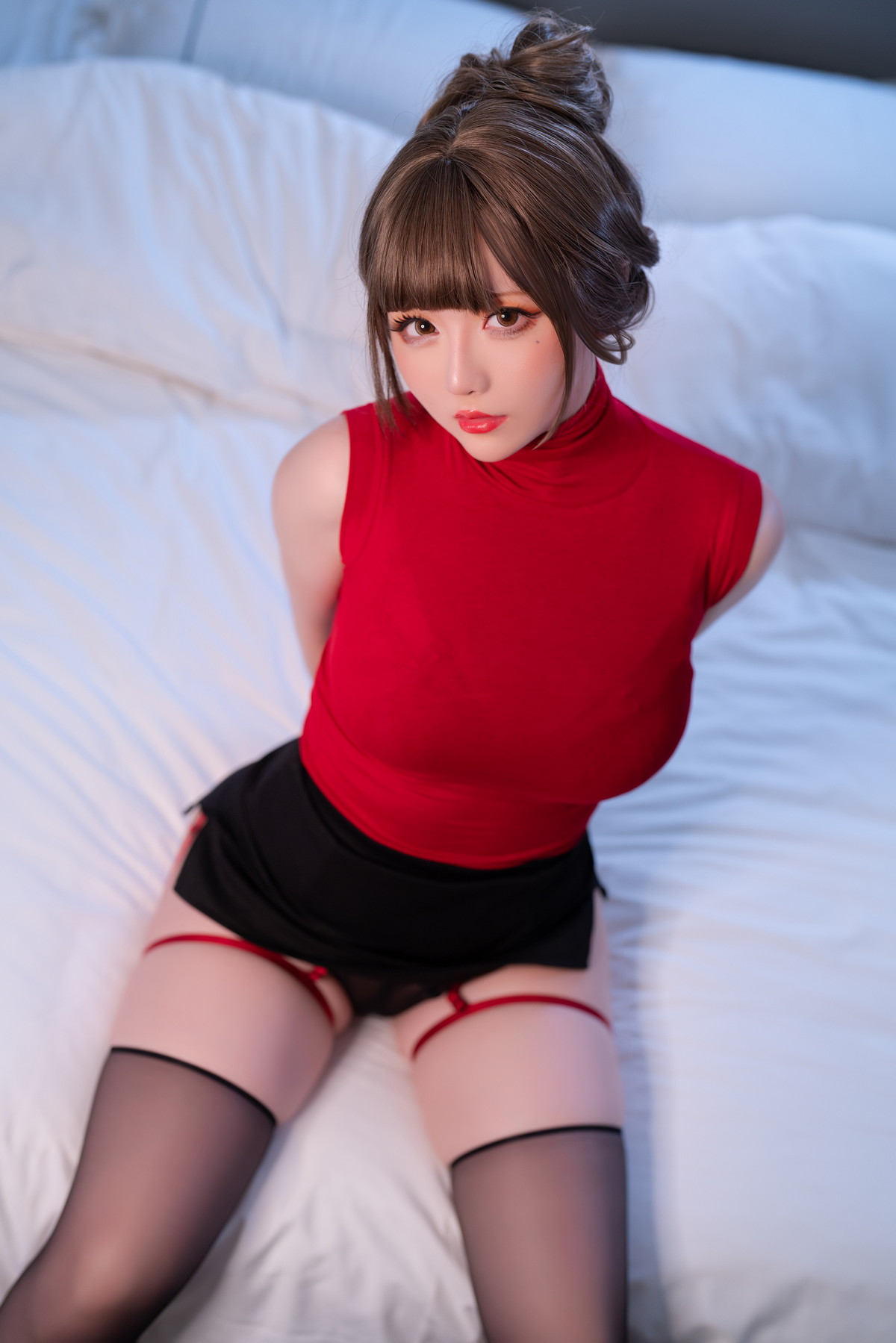 Xgyw.Net_Coser小姐姐星之迟迟约会OL主题私房红色情趣捆绑露豪乳血滴子遮点诱惑写真136P