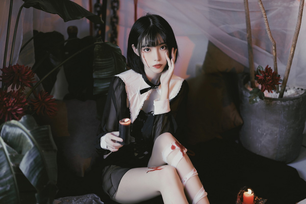 Xgyw.Net_网络美女许岚修女创作主题私房性感黑色修女服饰秀白嫩美腿撩人诱惑写真40P