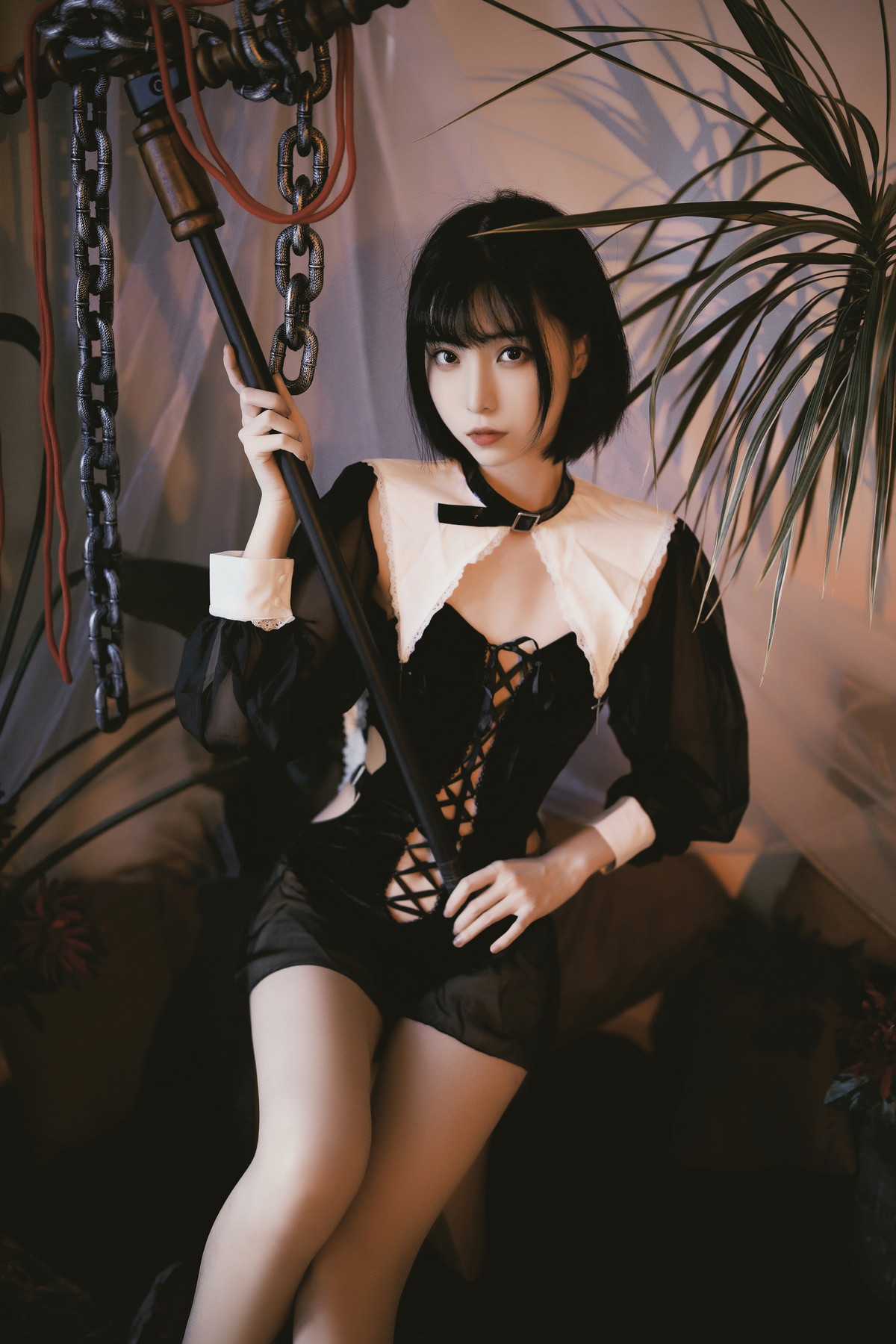 Xgyw.Net_网络美女许岚修女创作主题私房性感黑色修女服饰秀白嫩美腿撩人诱惑写真40P